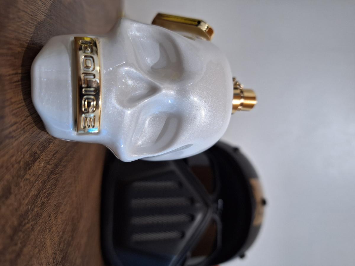 عطر ادکلن تو بی بورن تو شاین وومن پلیس - To Be Born To Shine Woman Police - بررسی، قیمت و خرید