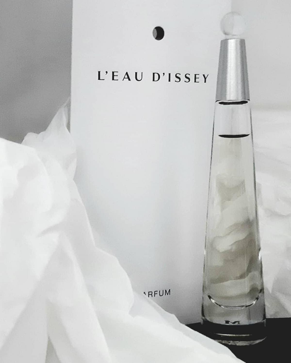 عطر ادکلن لو دی ایسه پارفوم ایسه میاکه - L'Eau d'Issey Parfum Issey Miyake - بررسی، قیمت و خرید
