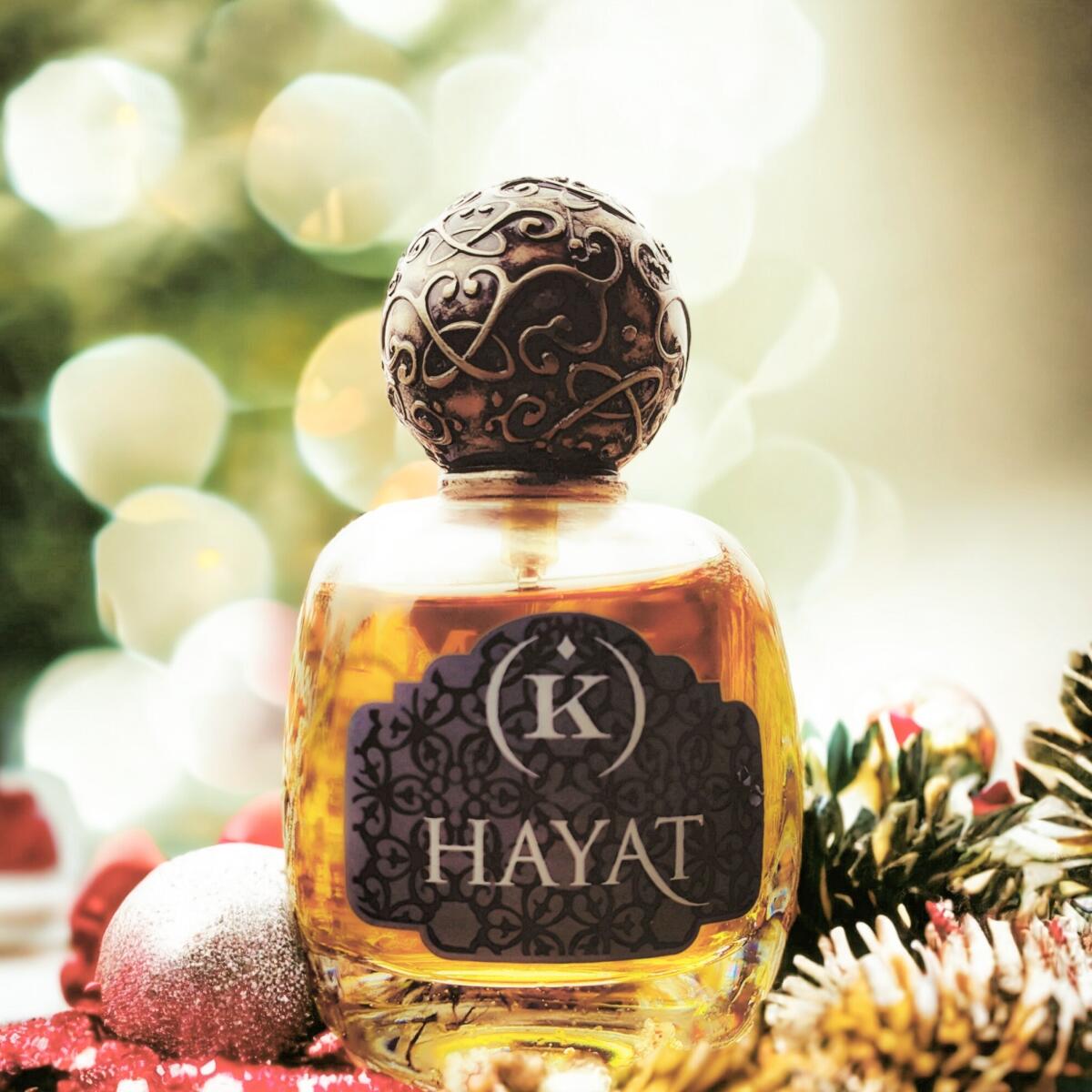 عطر ادکلن حیات کمی بلِندینگ مجیک - Hayat Kemi Blending Magic - بررسی، قیمت و خرید