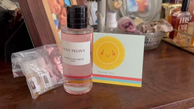 عطر ادکلن انسام گلد لطافا پارفومز - Ansaam Gold Lattafa Perfumes - بررسی، قیمت و خرید