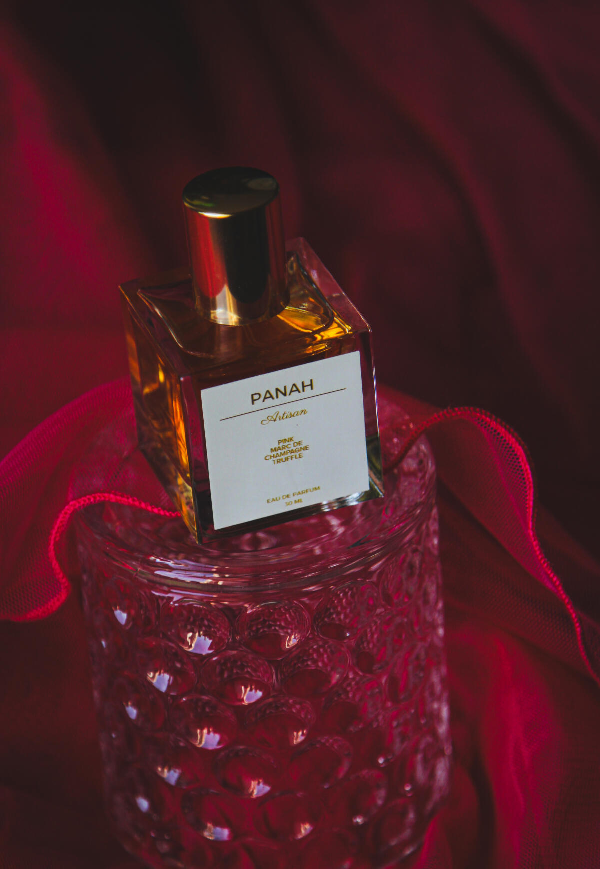 عطر ادکلن پینک چمپن ترافل پن لندن - Pink Champagne Truffle Panah London - بررسی، قیمت و خرید