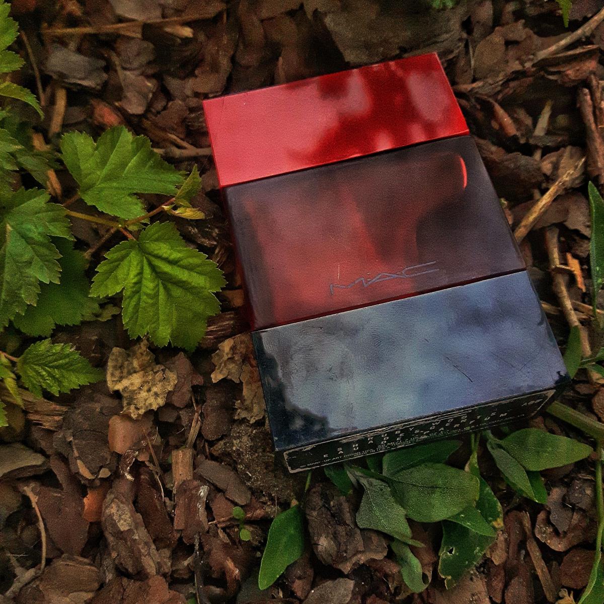 عطر ادکلن روبی وو مک - Ruby Woo MAC - بررسی، قیمت و خرید