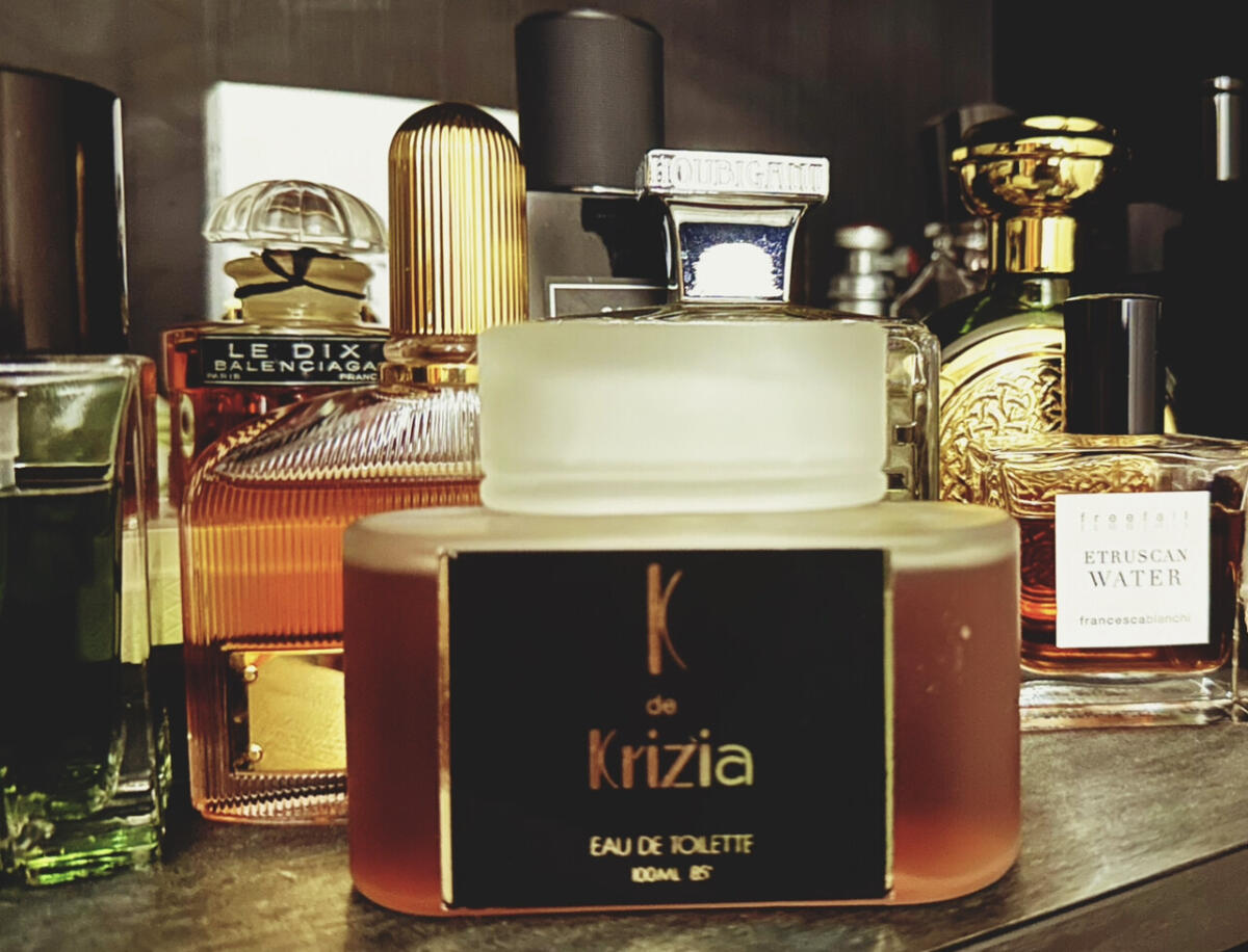 عطر ادکلن ک دو کریزیا کریزیا - K de Krizia Krizia - بررسی، قیمت و خرید