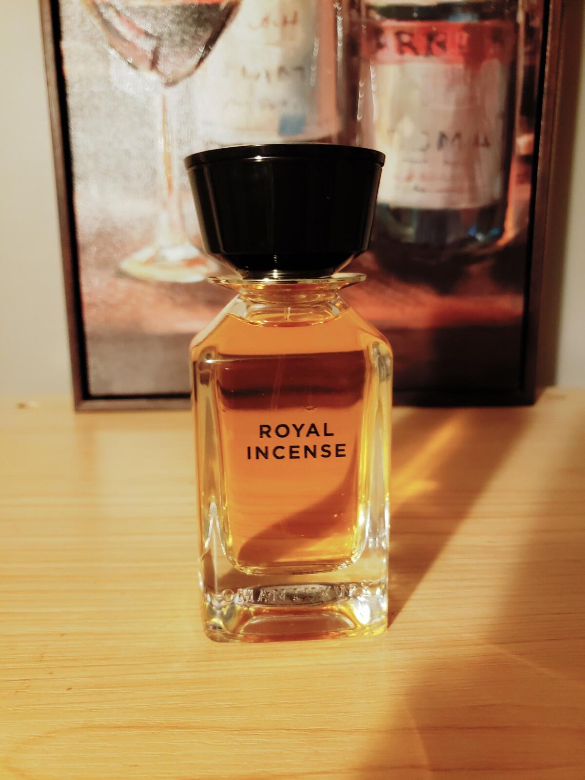 عطر ادکلن رویال اینسنس اُمان‌لاکچری - Royal Incense Omanluxury - بررسی، قیمت و خرید