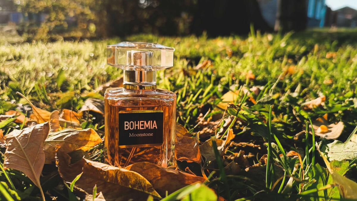 عطر ادکلن بوهیمیا مون‌استون پرفیومز کنستانتین - Bohemia Moonstone Parfums Constantine - بررسی، قیمت و خرید