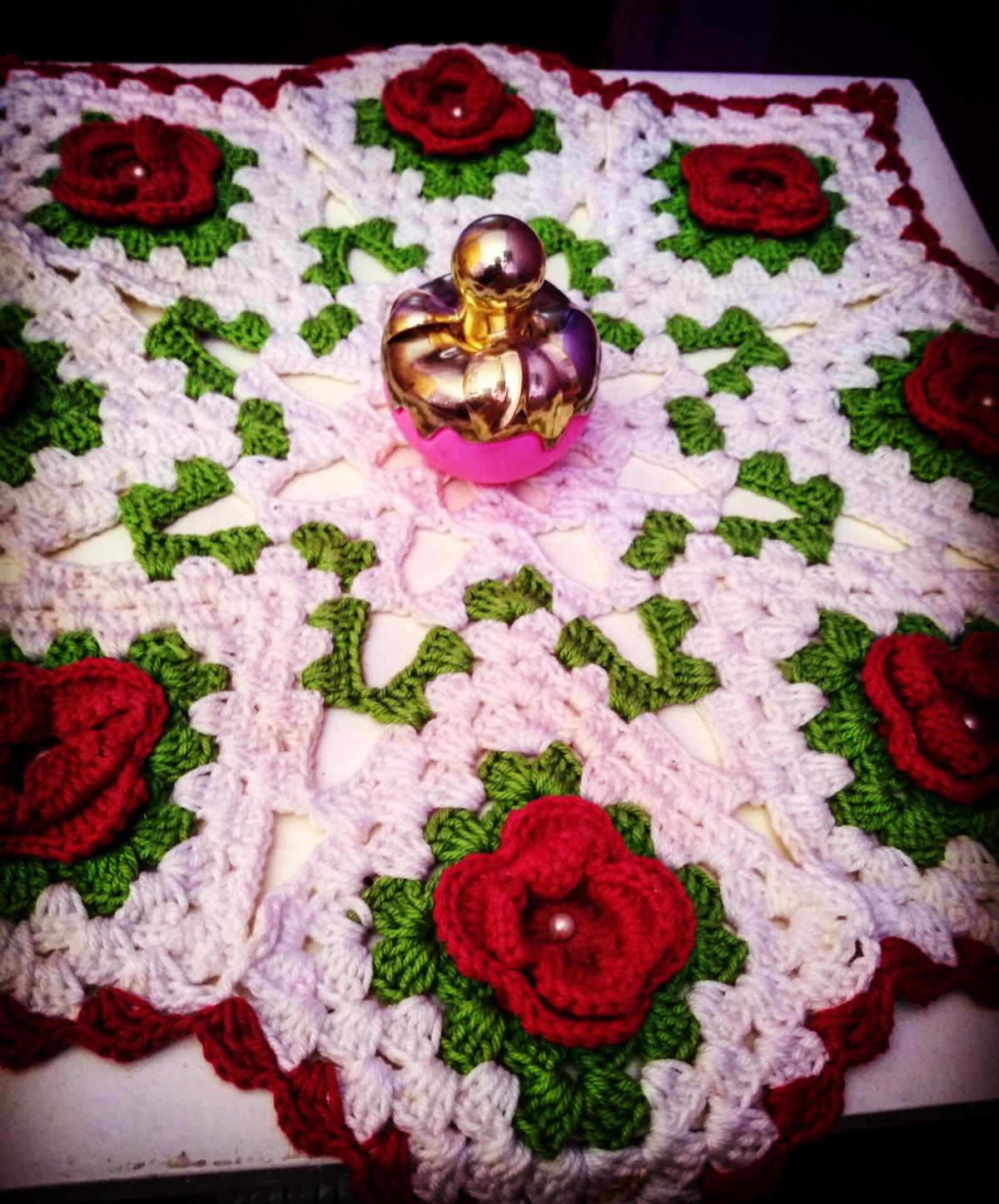 عطر ادکلن له دلیس د نینا نینا ریچی - Les Delices de Nina Nina Ricci - بررسی، قیمت و خرید