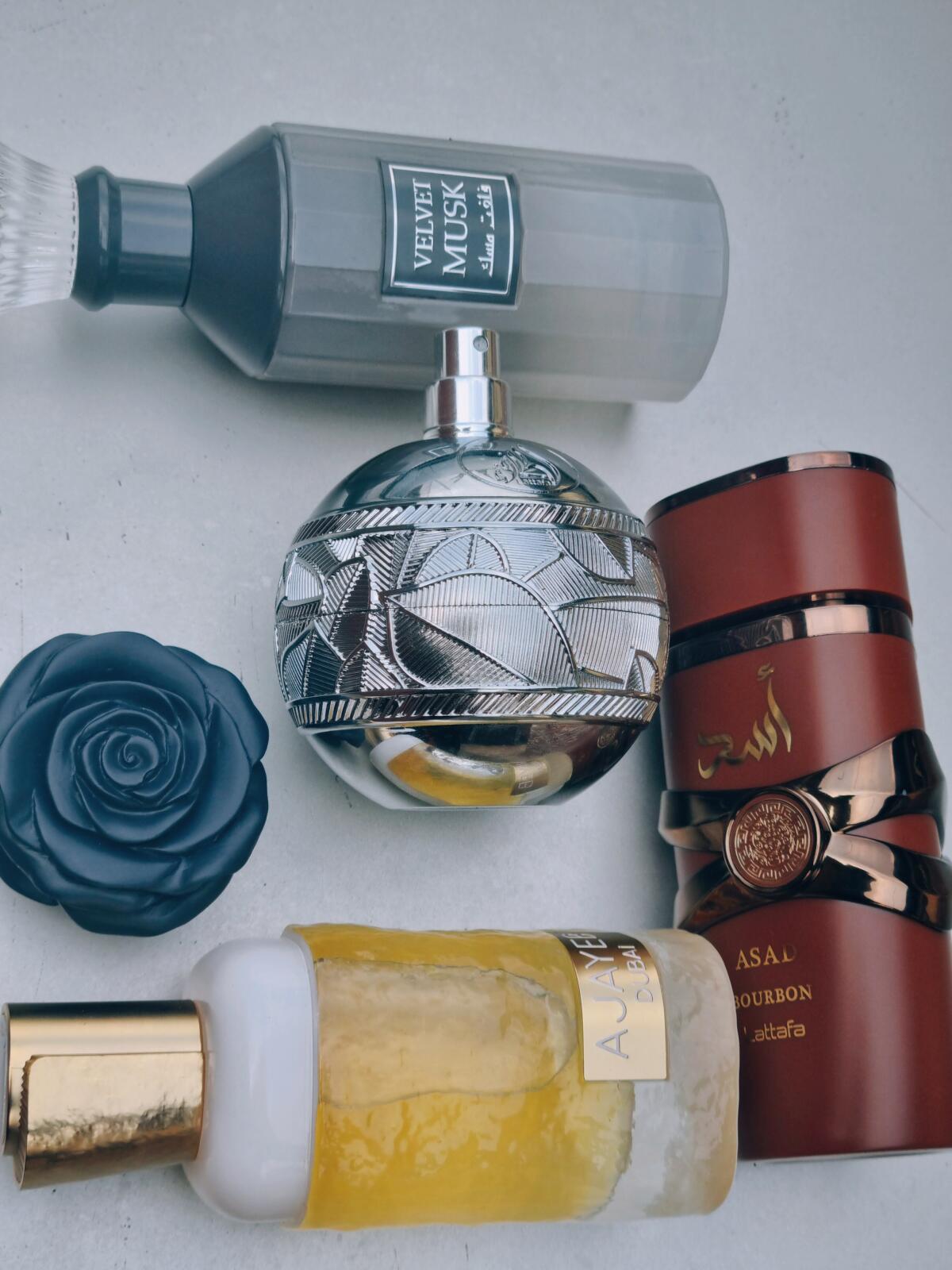 عطر ادکلن ولوت ماسک لطافه - Velvet Musk Lattafa Perfumes - بررسی، قیمت و خرید