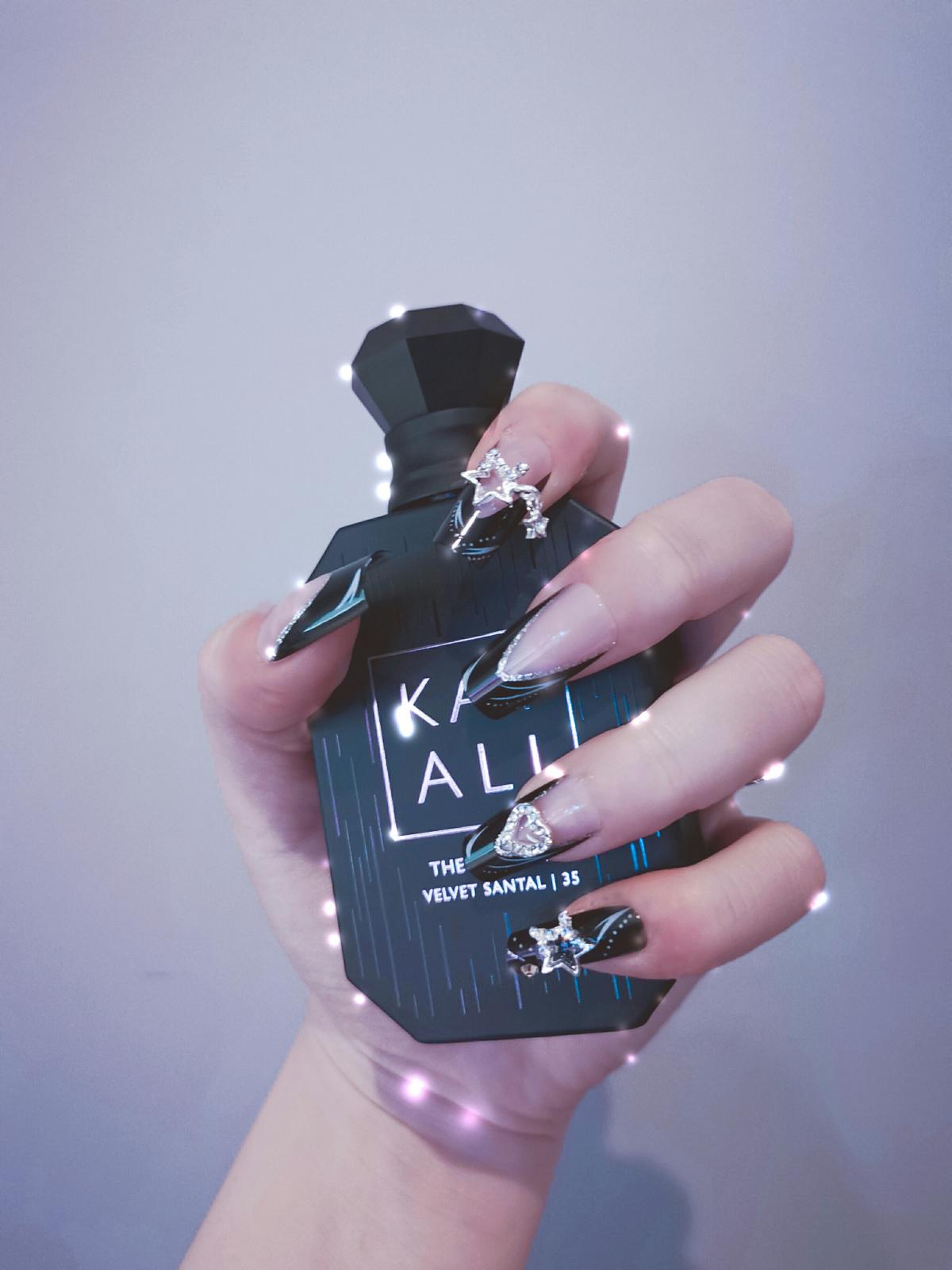 عطر ادکلن دد وِدینگ وِلوِت سانتال کایالی فرگرنسس - The Wedding Velvet Santal | 35 Kayali Fragrances - بررسی، قیمت و خرید