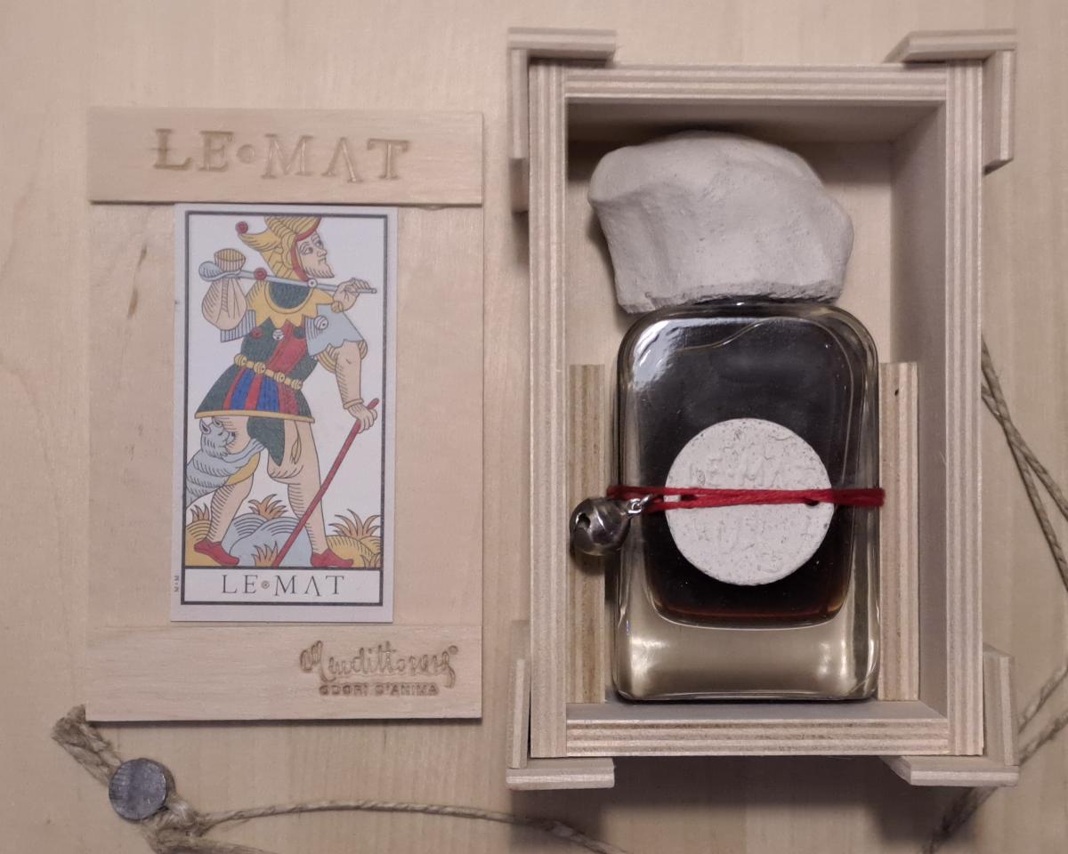 عطر ادکلن لومات مندیتوروسا - Le Mat Mendittorosa - بررسی، قیمت و خرید