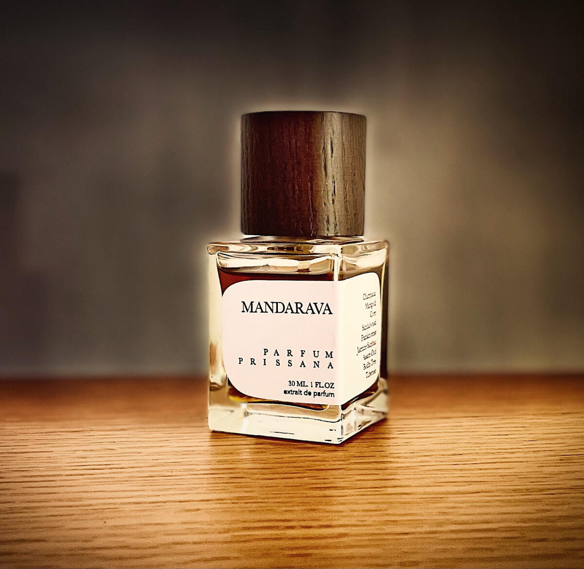 عطر ادکلن مانداراوا پریسانا - Mandarava Prissana - بررسی، قیمت و خرید