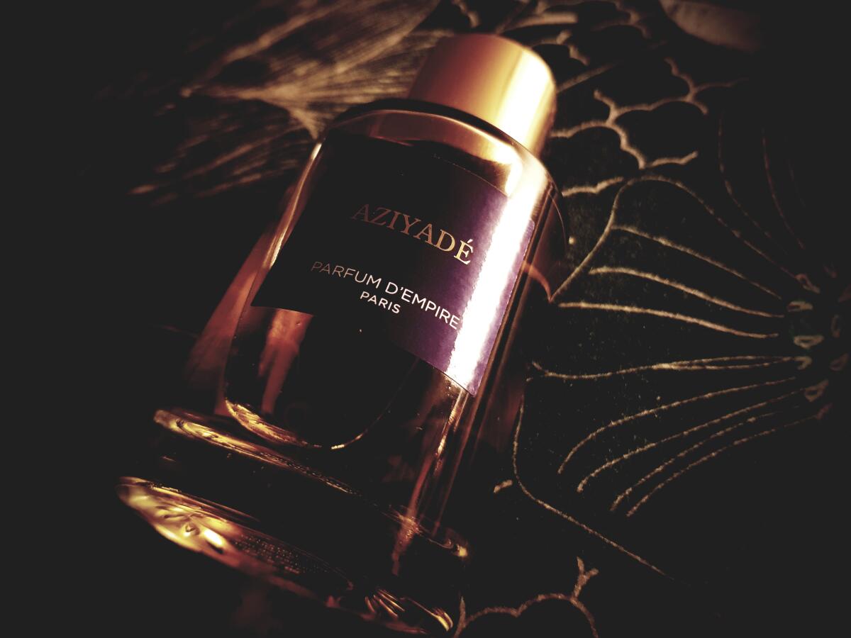 عطر ادکلن آزیاده پرفیوم دی ایمپایر - Aziyade Parfum d'Empire - بررسی، قیمت و خرید