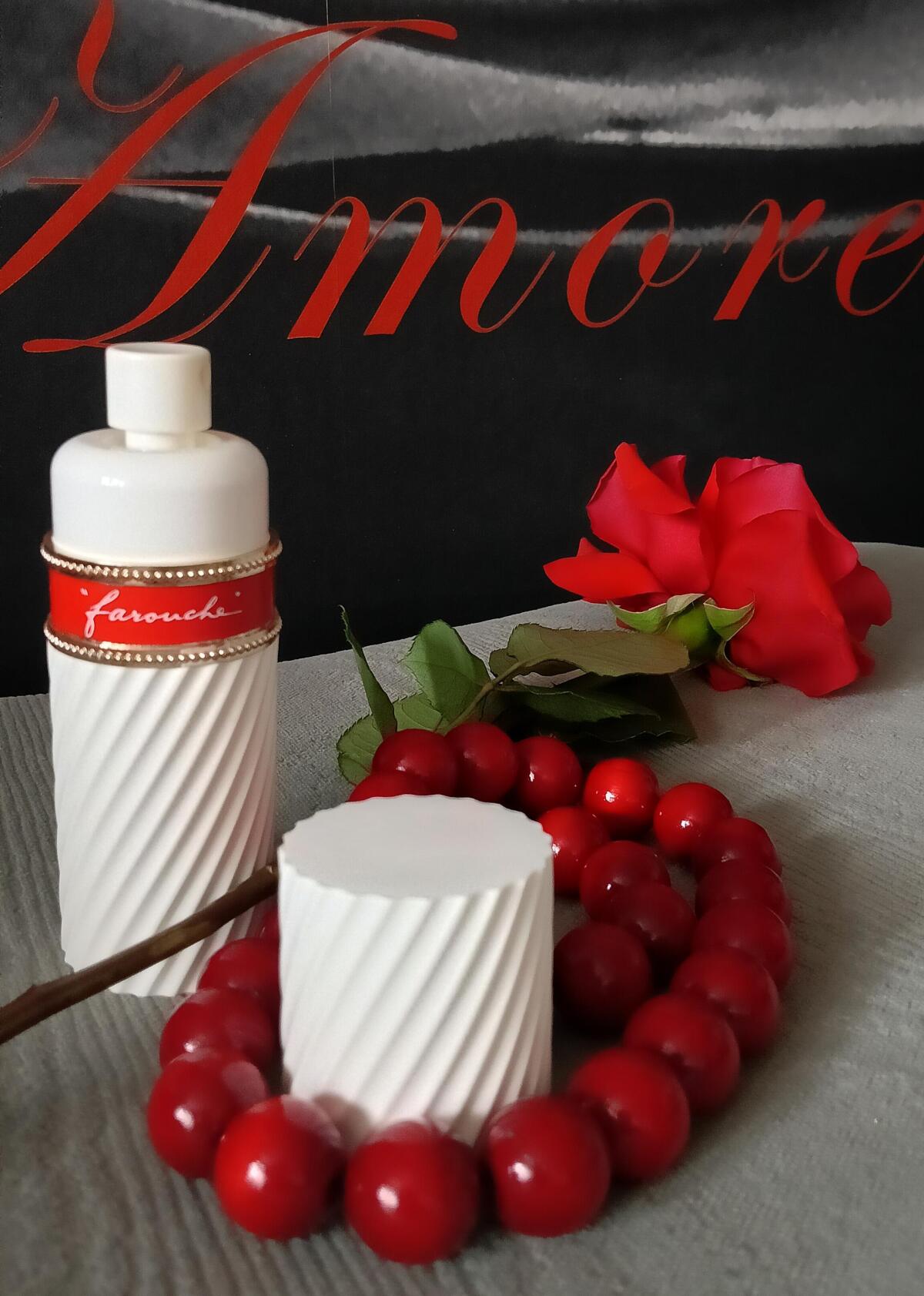 عطر ادکلن فروش نینا ریچی - Farouche Nina Ricci - بررسی، قیمت و خرید