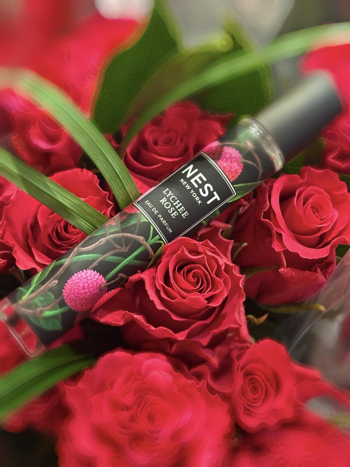 عطر ادکلن لایچی رُز نست - Lychee Rose Nest - بررسی، قیمت و خرید