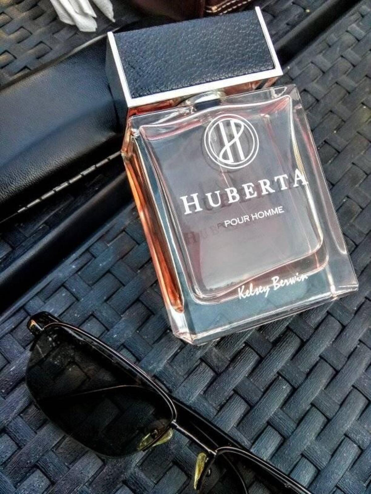 عطر ادکلن هابِرتا کلسی بروین - Huberta Kelsey Berwin - بررسی، قیمت و خرید