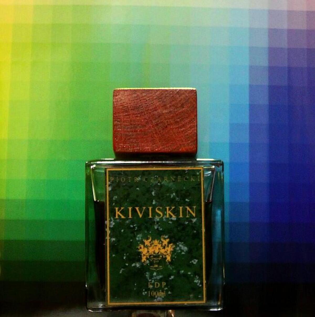 عطر ادکلن کیویسکین پیوتر چارنکی - Kiviskin Piotr Czarnecki - بررسی، قیمت و خرید