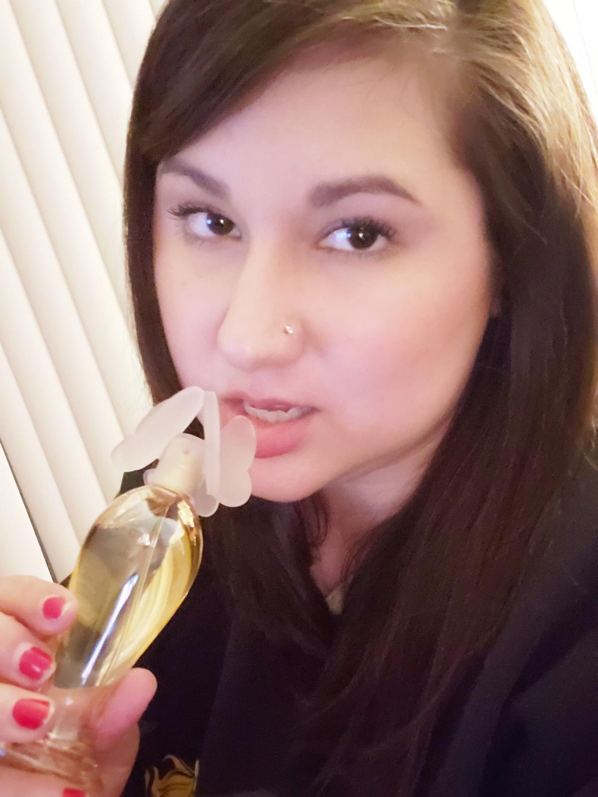 عطر ادکلن دریمز ماریا کری - Dreams Mariah Carey - بررسی، قیمت و خرید