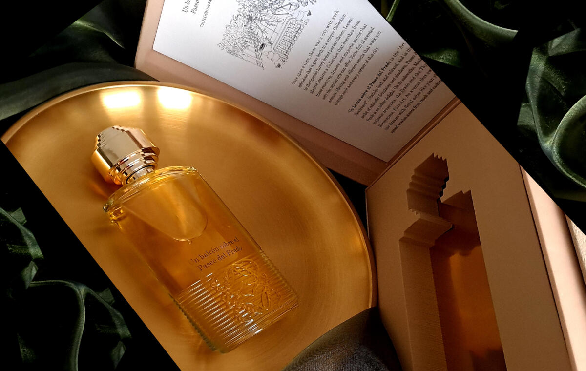 عطر ادکلن آن بالکون سوبر ال پاسئو دل پرادو لوئه‌وه - Un balcón sobre el paseo del Prado Loewe - بررسی، قیمت و خرید