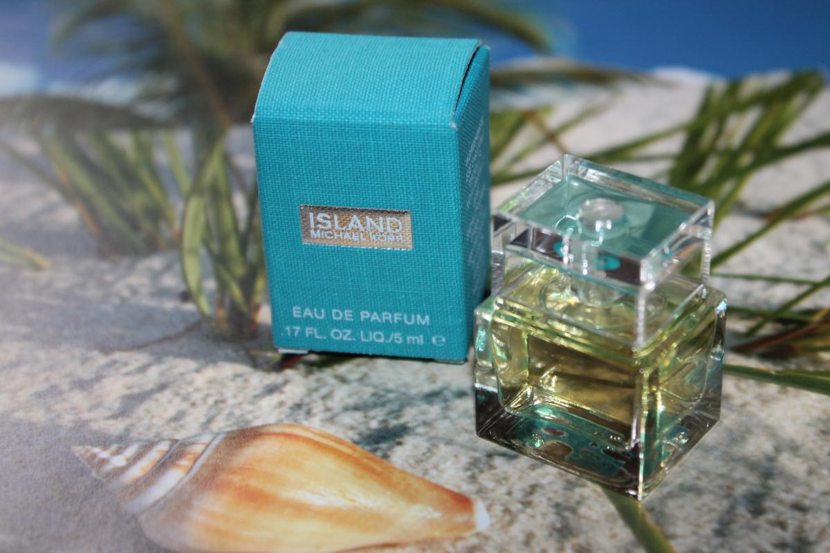 عطر ادکلن آیلند مایکل کورس - Island Michael Kors - بررسی، قیمت و خرید