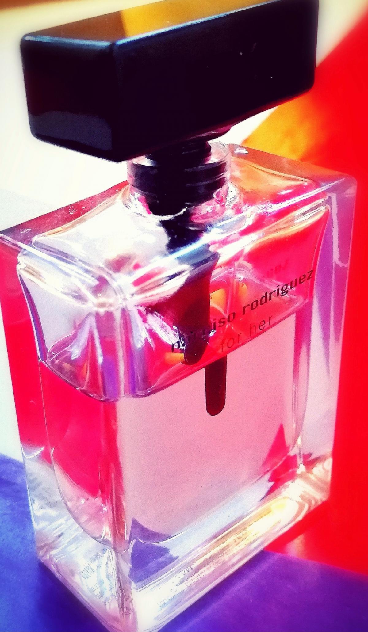 عطر ادکلن نارسیسو رودریگز فور هر اویل ماسک پرفیوم نارسیسو رودریگز - Narciso Rodriguez For Her Oil Musc Parfum Narciso Rodriguez - بررسی، قیمت و خرید