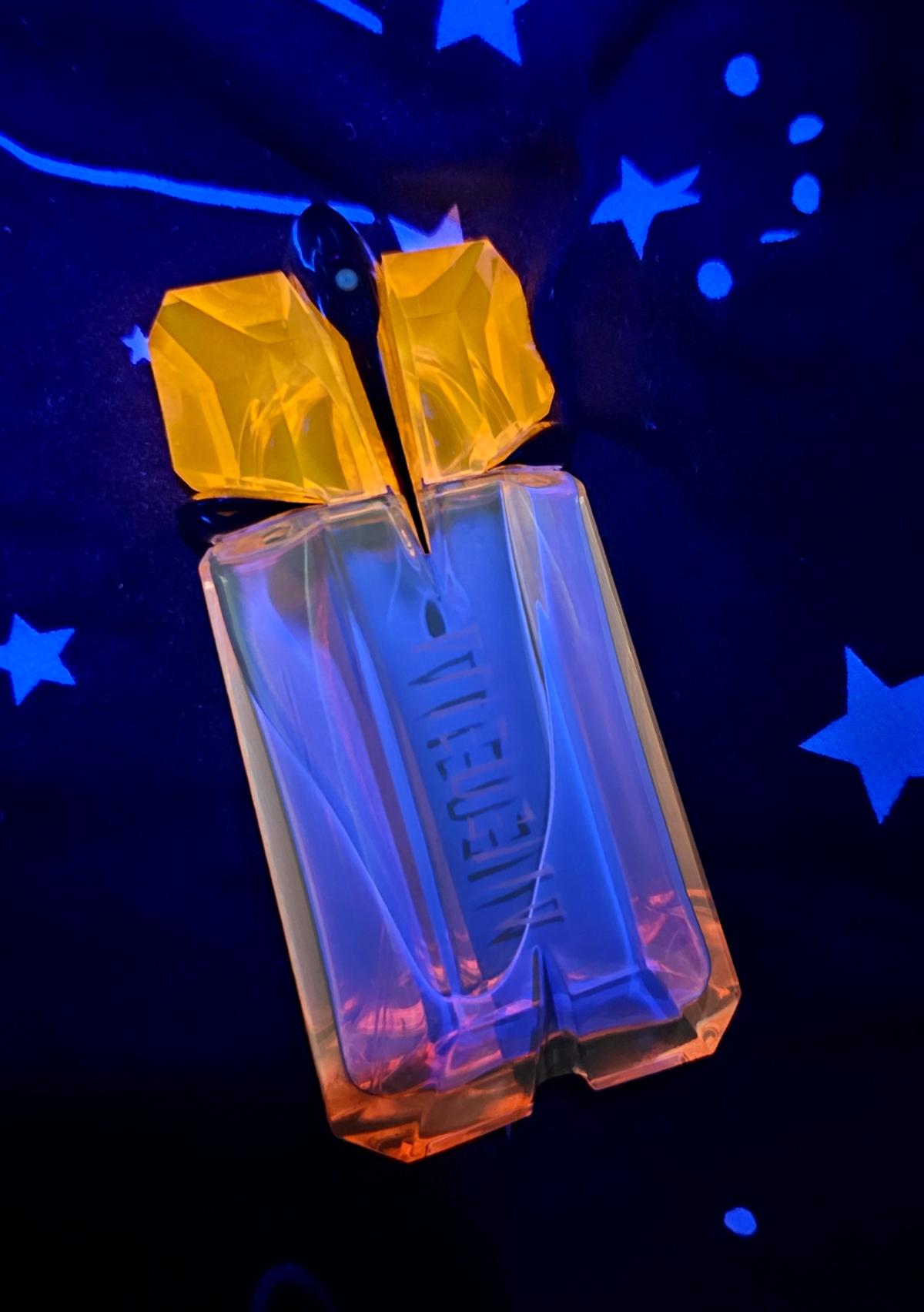 عطر ادکلن الین سانسنس ادیشن سفیر سولیل ماگلر - Alien Sunessence Edition Saphir Soleil Mugler - بررسی، قیمت و خرید