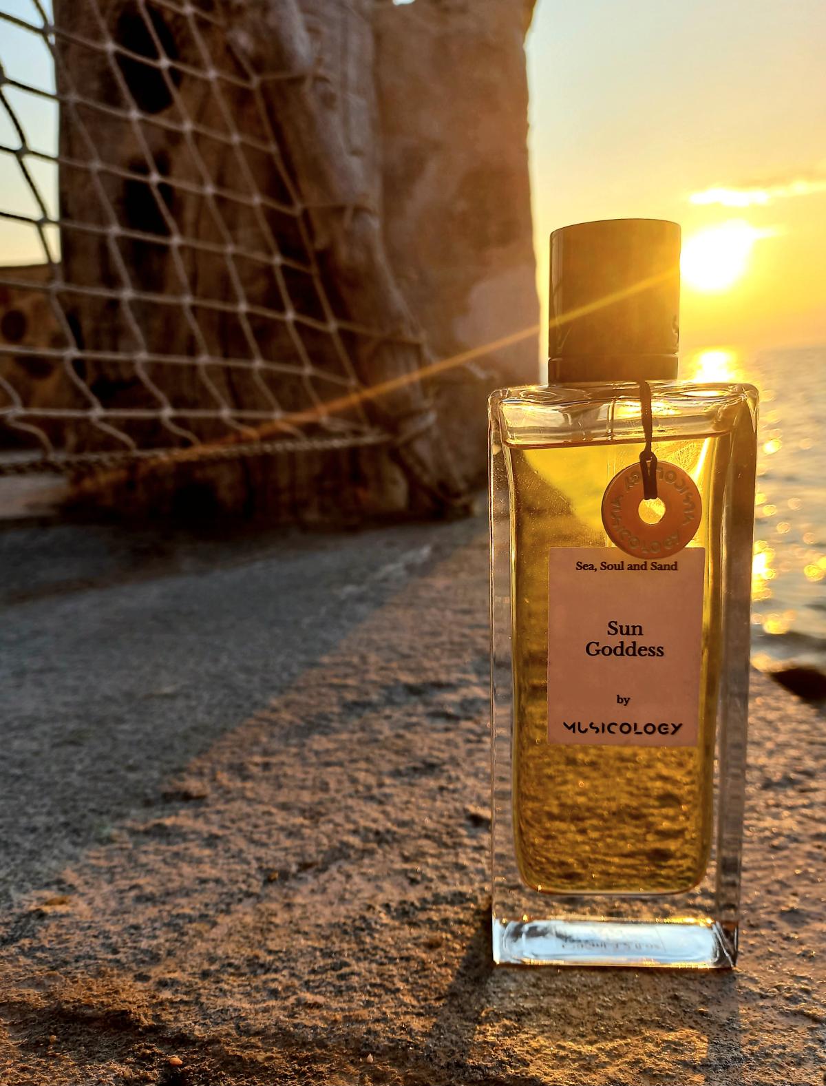 عطر ادکلن سان گادس میوزیکولوژی - Sun Goddess Musicology - بررسی، قیمت و خرید