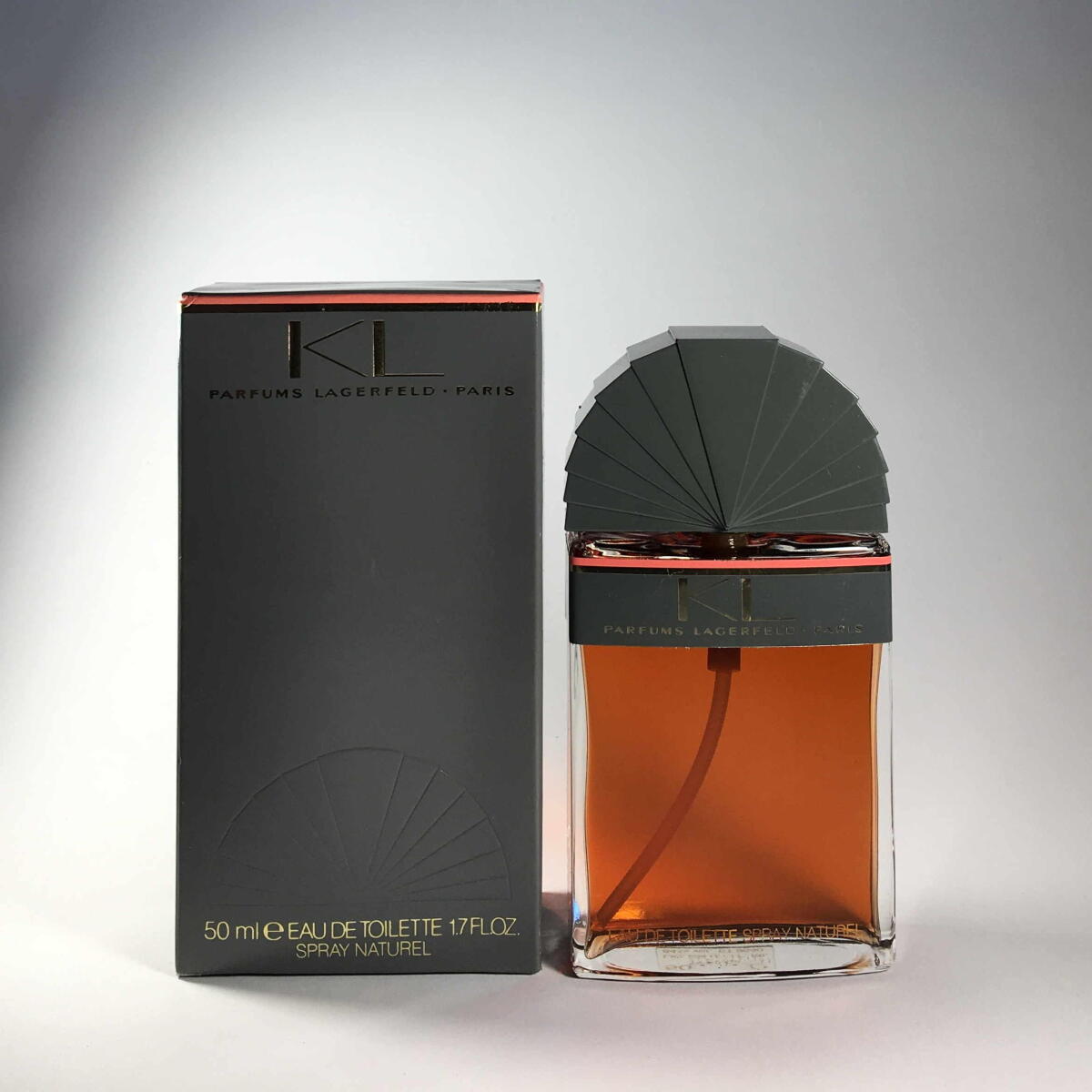 عطر ادکلن کِی اِل کارل لاگرفلد - KL Karl Lagerfeld - بررسی، قیمت و خرید