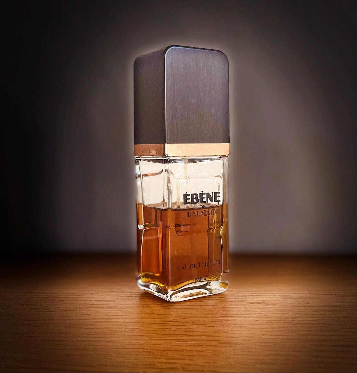 عطر ادکلن ابن پیر بالمان - Ébène Pierre Balmain - بررسی، قیمت و خرید