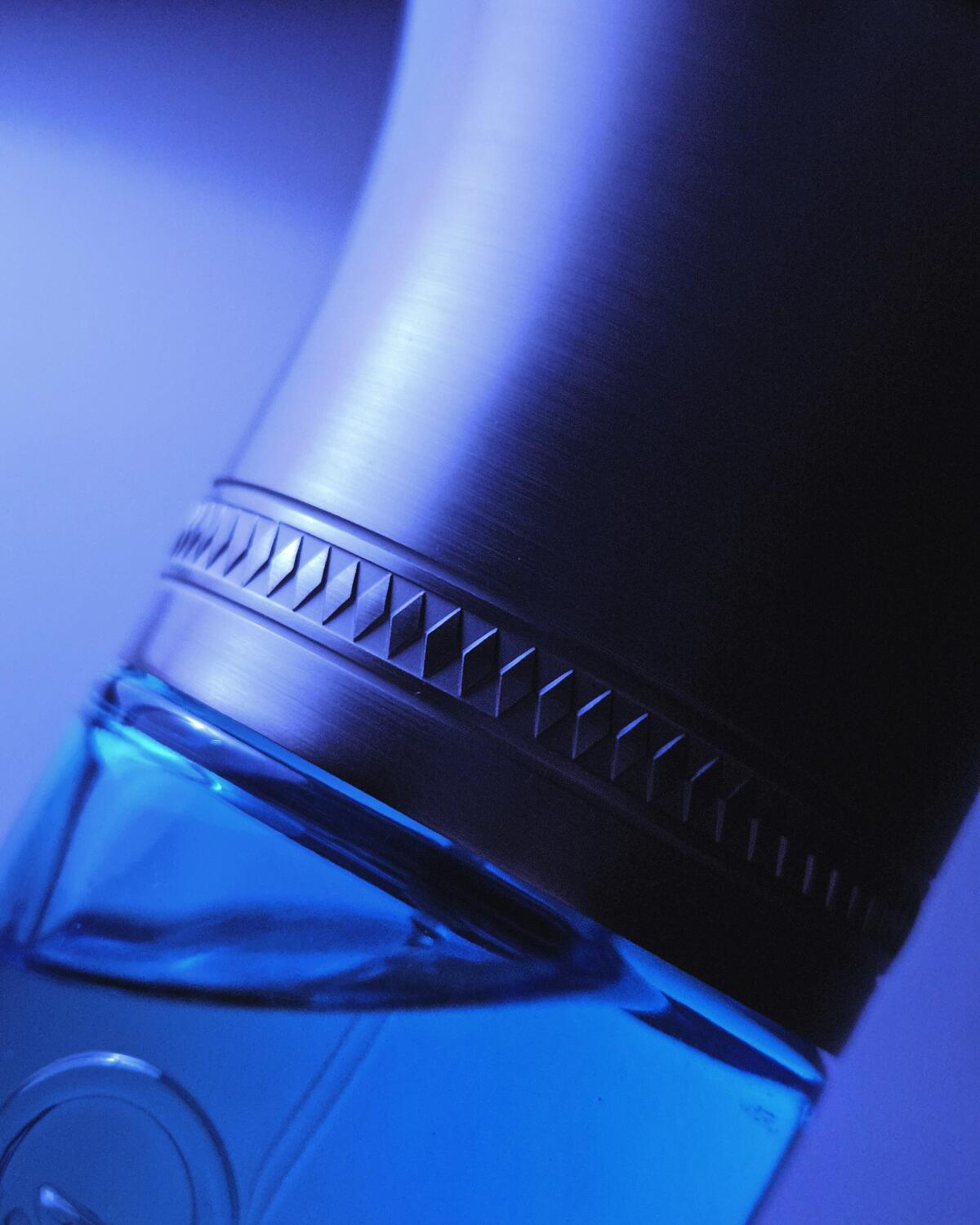 عطر ادکلن فلُو تَندغ لِس لیکویدز ایمجینِغ - Fleuve Tendre Les Liquides Imaginaires - بررسی، قیمت و خرید