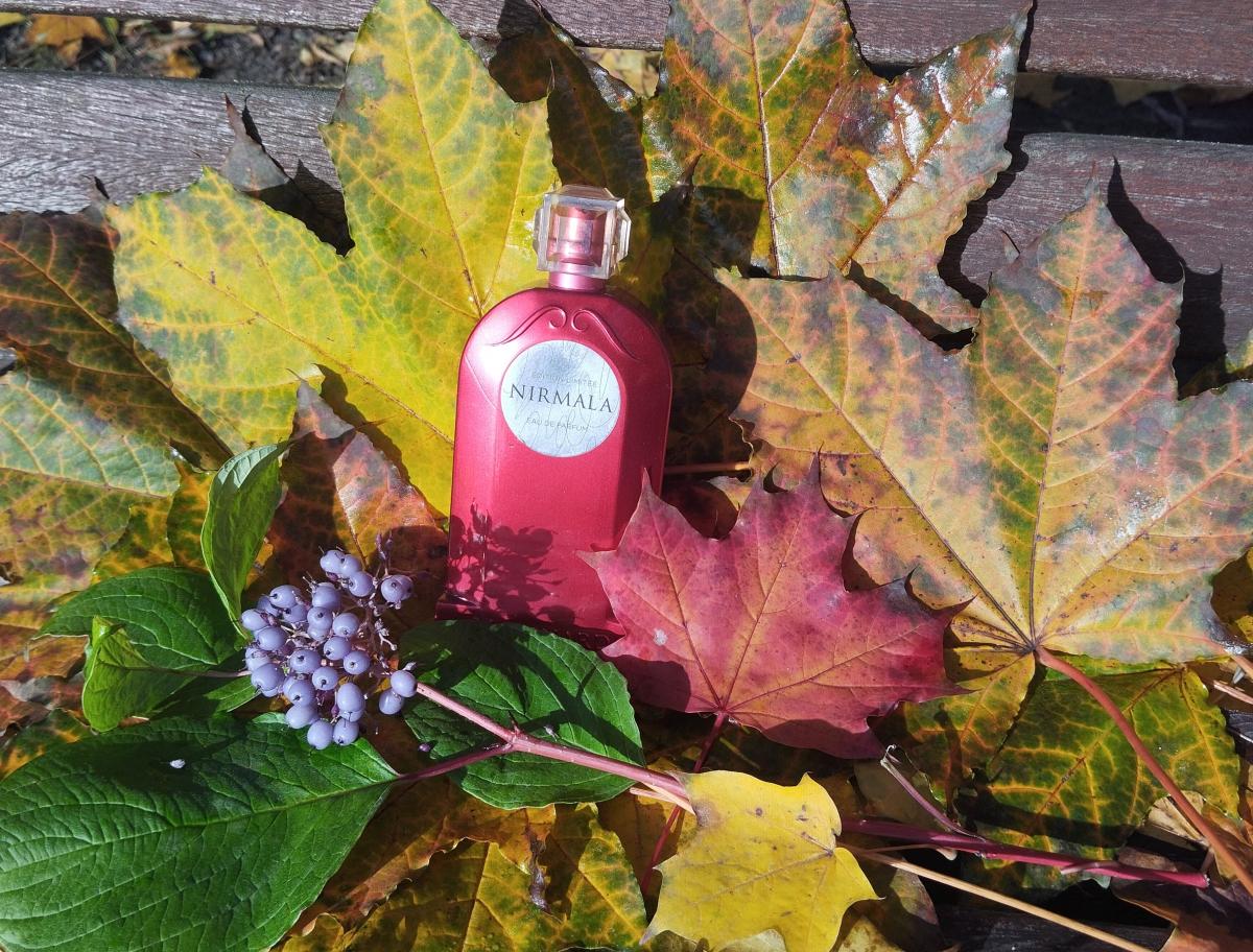 عطر ادکلن نیرمالا لیمیتد ادیشن مولینارد - Nirmala Limited Edition Molinard - بررسی، قیمت و خرید