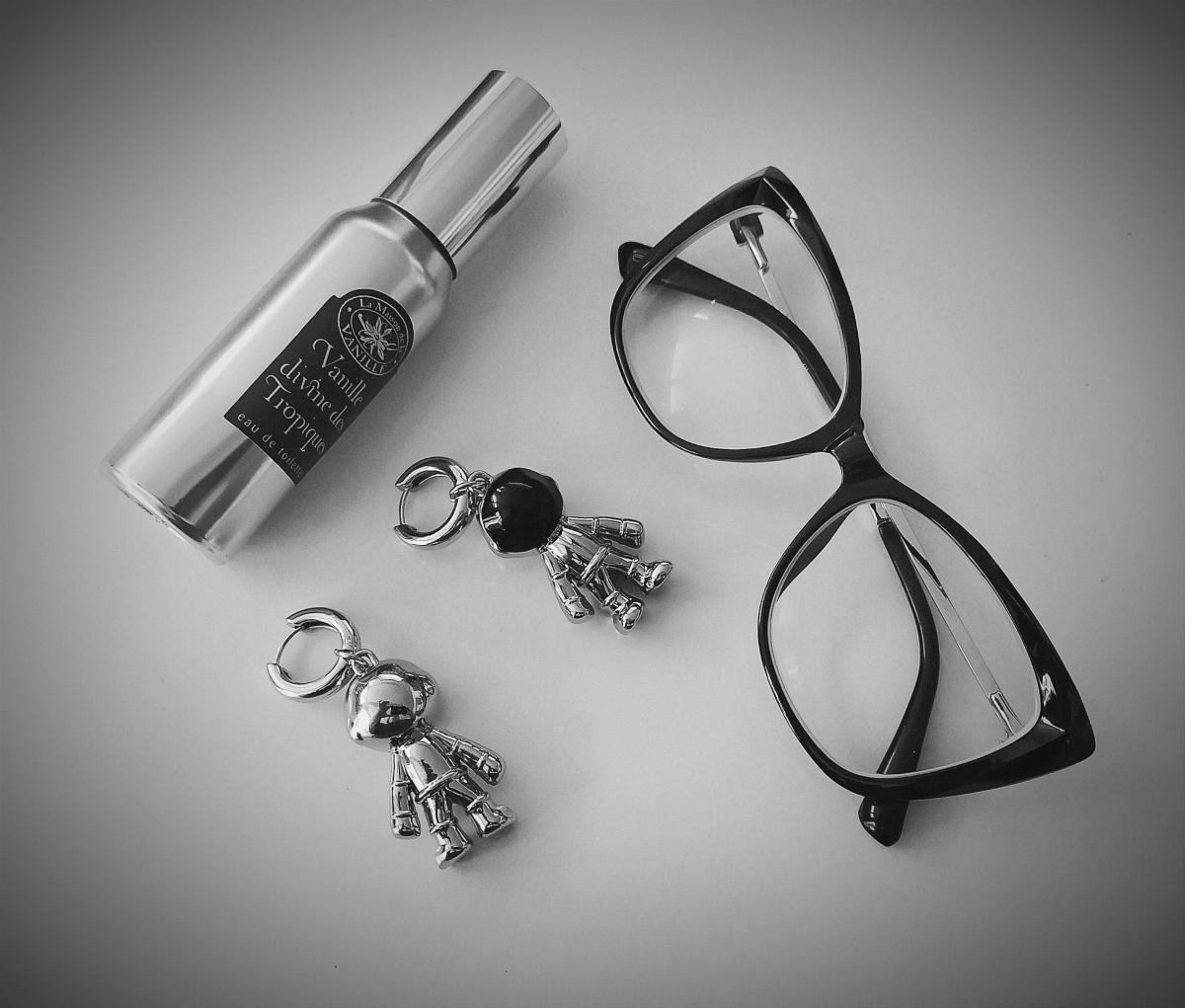 عطر ادکلن وانیل دیواین د تروپیک لا مزون دو لا وانیل - Vanille Divine des Tropiques La Maison de la Vanille - بررسی، قیمت و خرید