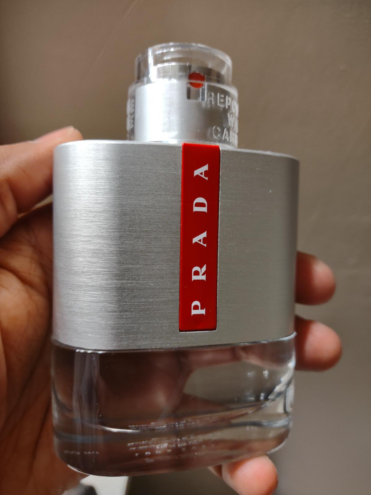 عطر ادکلن لونا روسا او اسپرت پرادا - Luna Rossa Eau Sport Prada - بررسی، قیمت و خرید