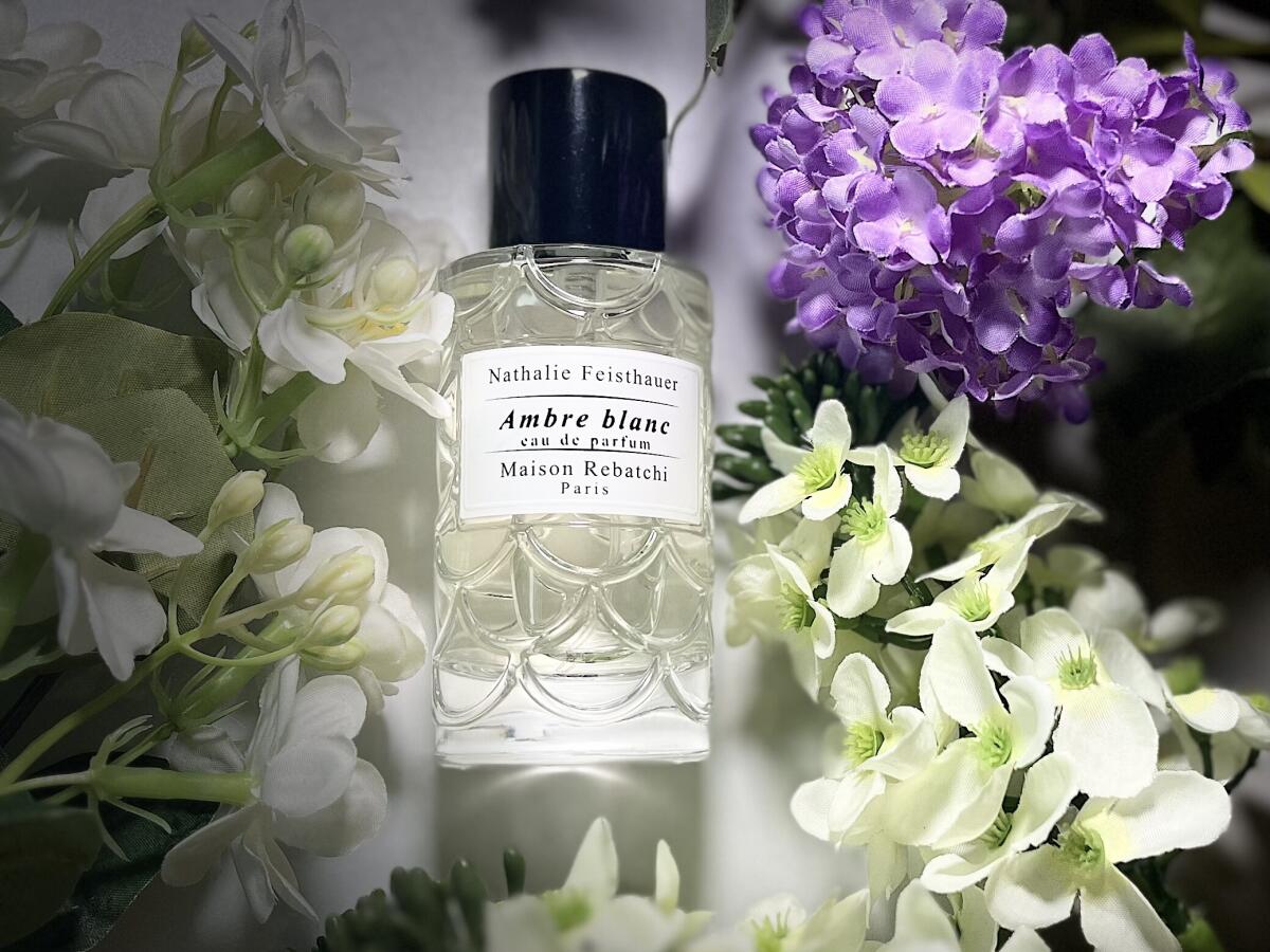 عطر ادکلن آمبر بلانک مزون رباچی - Ambre Blanc Maison Rebatchi - بررسی، قیمت و خرید