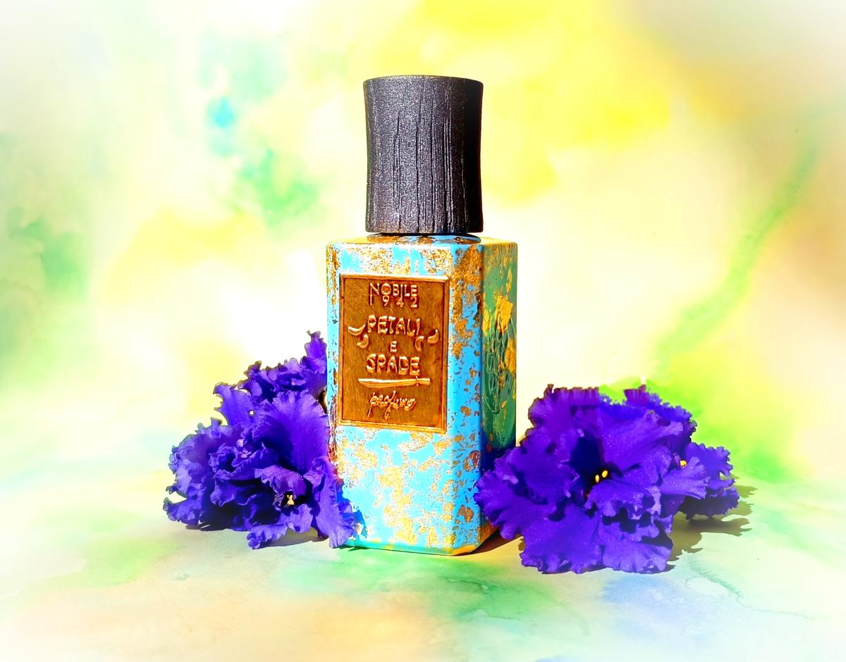 عطر ادکلن پتالی اسپاده نوبیل نود و دو - Petali e Spade Nobile 1942 - بررسی، قیمت و خرید