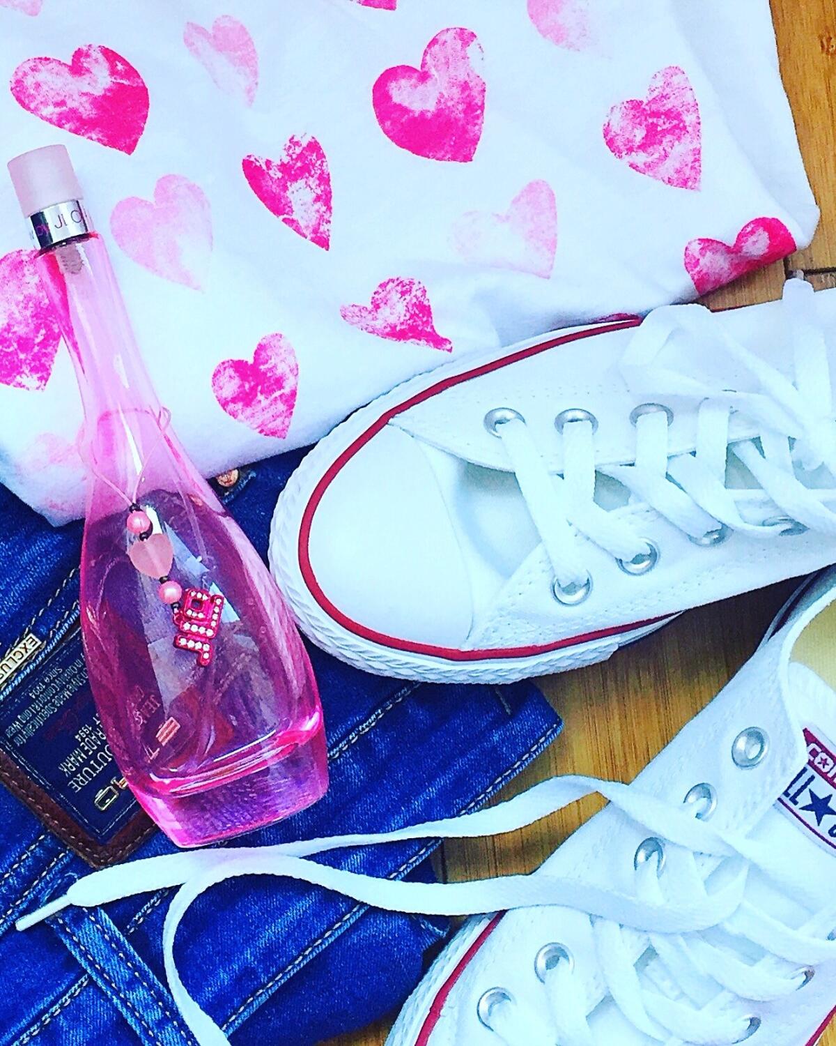 عطر ادکلن لاو ات فرست گلو جنیفر لوپز - Love at First Glow Jennifer Lopez - بررسی، قیمت و خرید