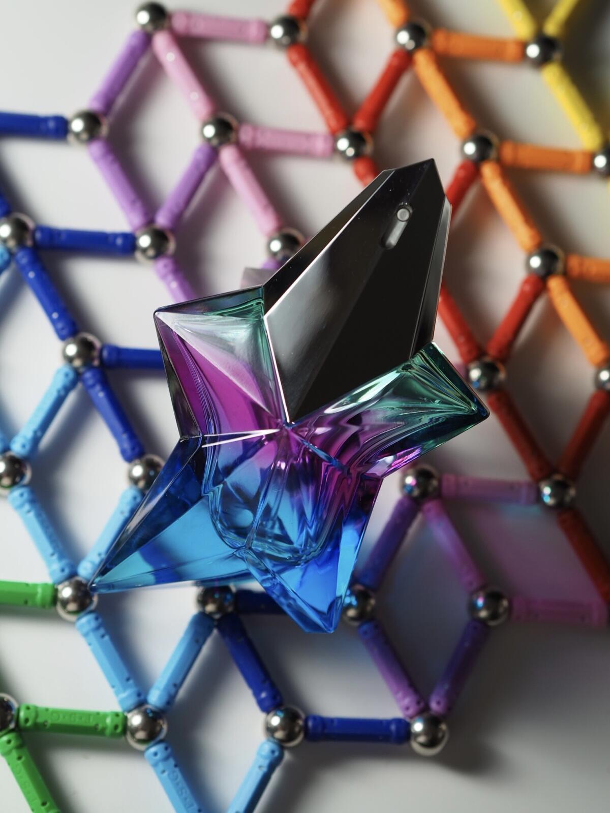 عطر ادکلن انجل آیسد استار ماگلر - Angel Iced Star Mugler - بررسی، قیمت و خرید