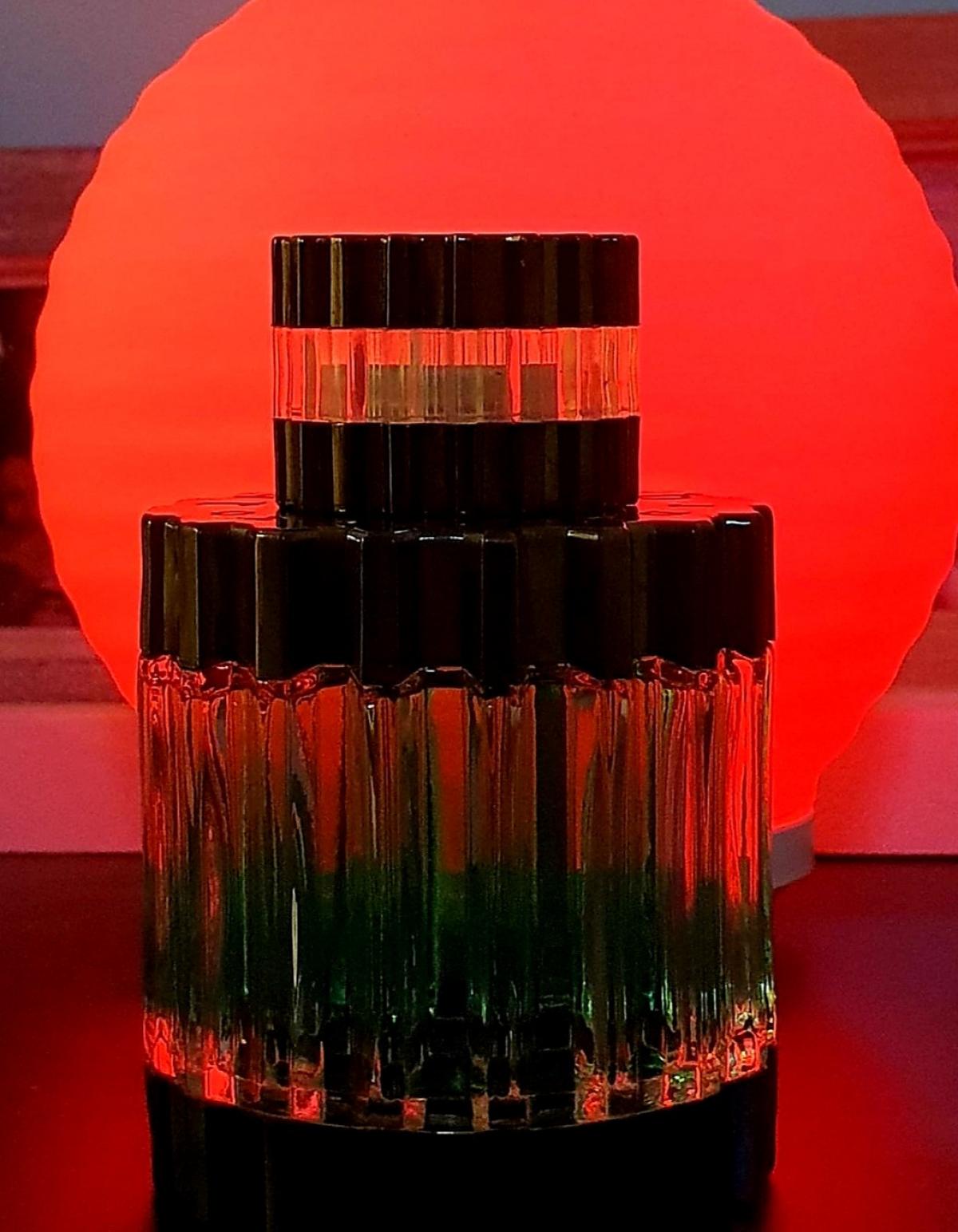 عطر ادکلن کوازار خسوس دل پوزو - Quasar Jesus Del Pozo - بررسی، قیمت و خرید