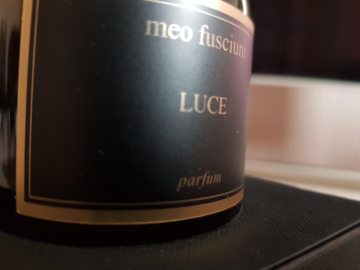عطر ادکلن لوس میو فوشیونی - Luce Meo Fusciuni - بررسی، قیمت و خرید