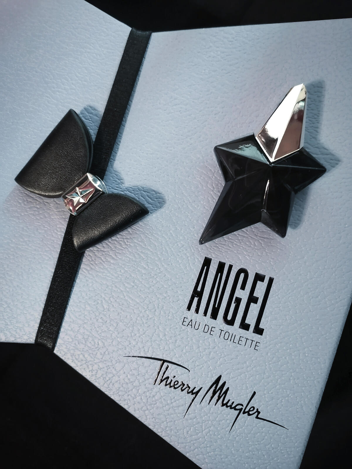 عطر ادکلن انجل فنتسم موگلر - Angel Fantasm Mugler - بررسی، قیمت و خرید