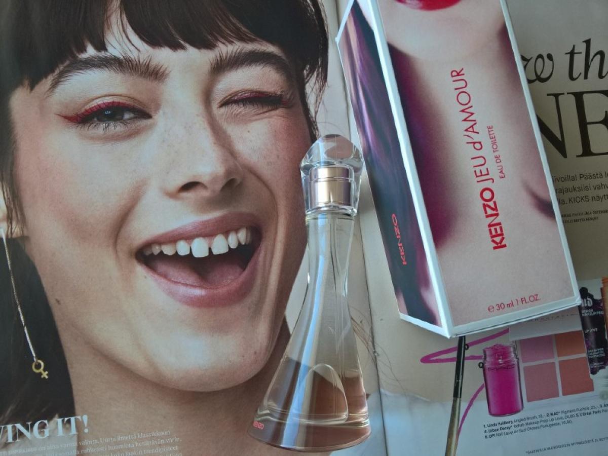عطر ادکلن ژو د'amour او دو توالت کنزو - Jeu d'Amour Eau de Toilette Kenzo - بررسی، قیمت و خرید