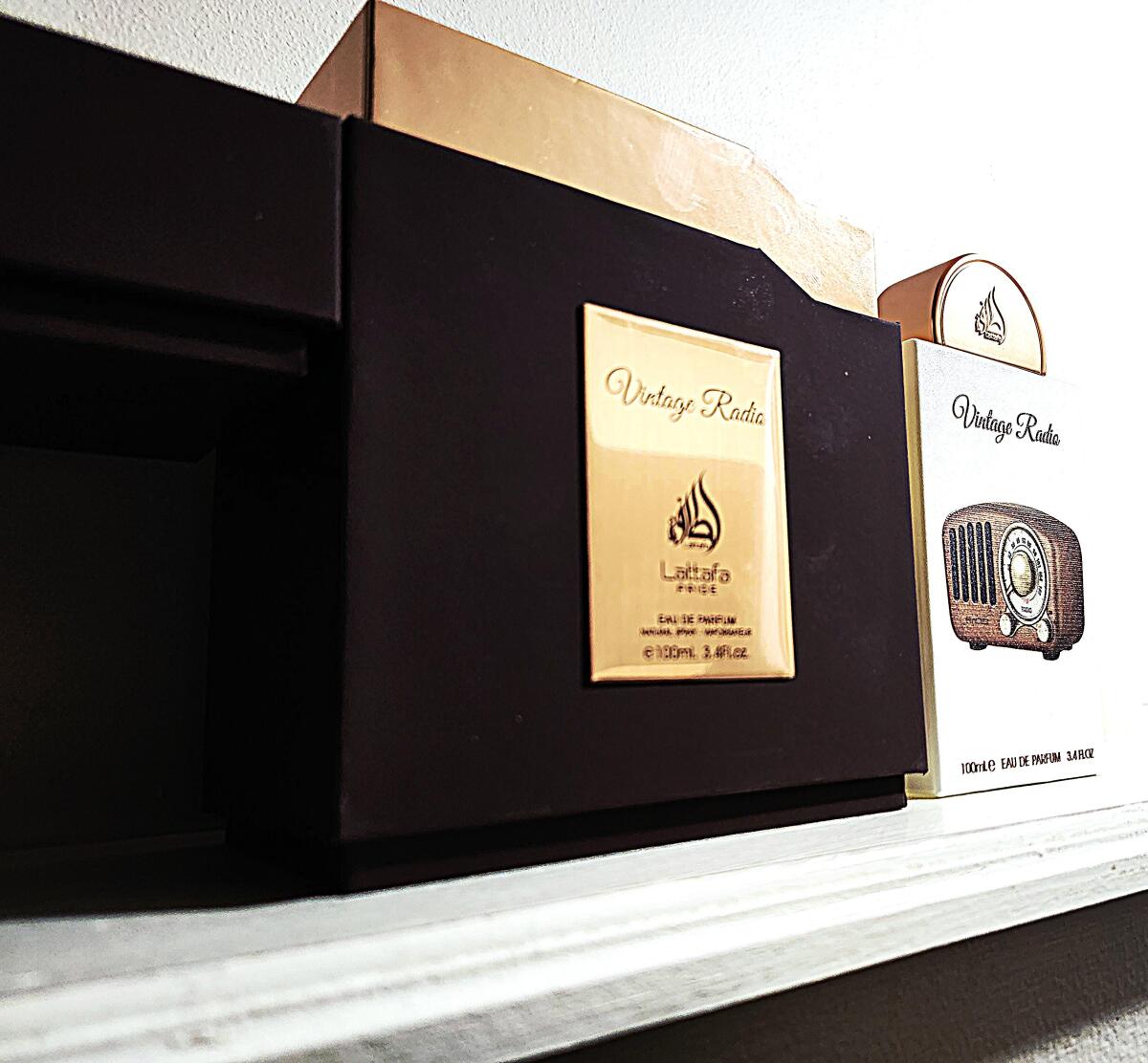 عطر ادکلن وینتج رادیو لتافا پرفیومز - Vintage Radio Lattafa Perfumes - بررسی، قیمت و خرید