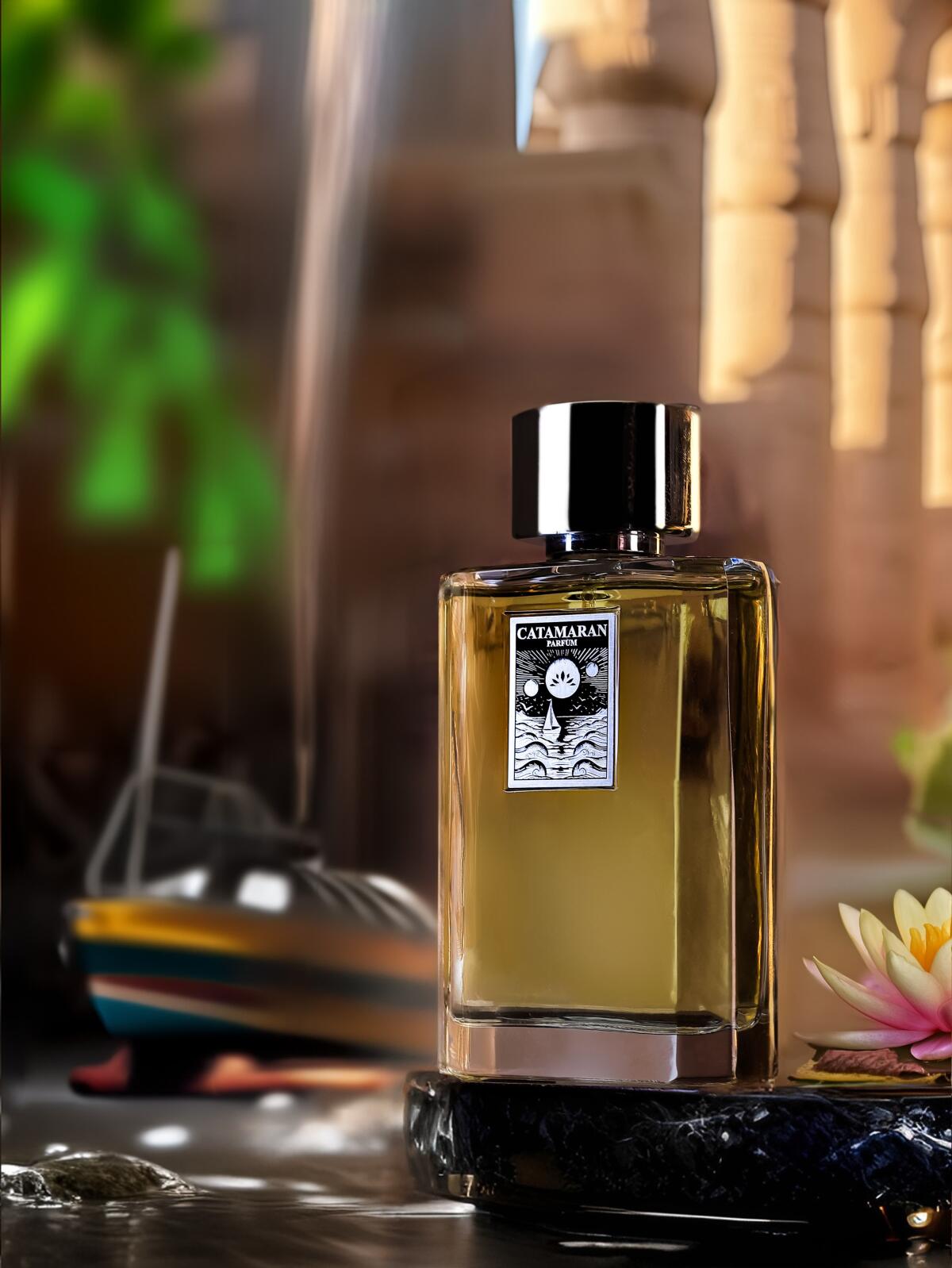 عطر ادکلن کتاماران پرفیوم نیلوفر دو نیل - CATAMARAN PARFUM Nilafar du Nil - بررسی، قیمت و خرید