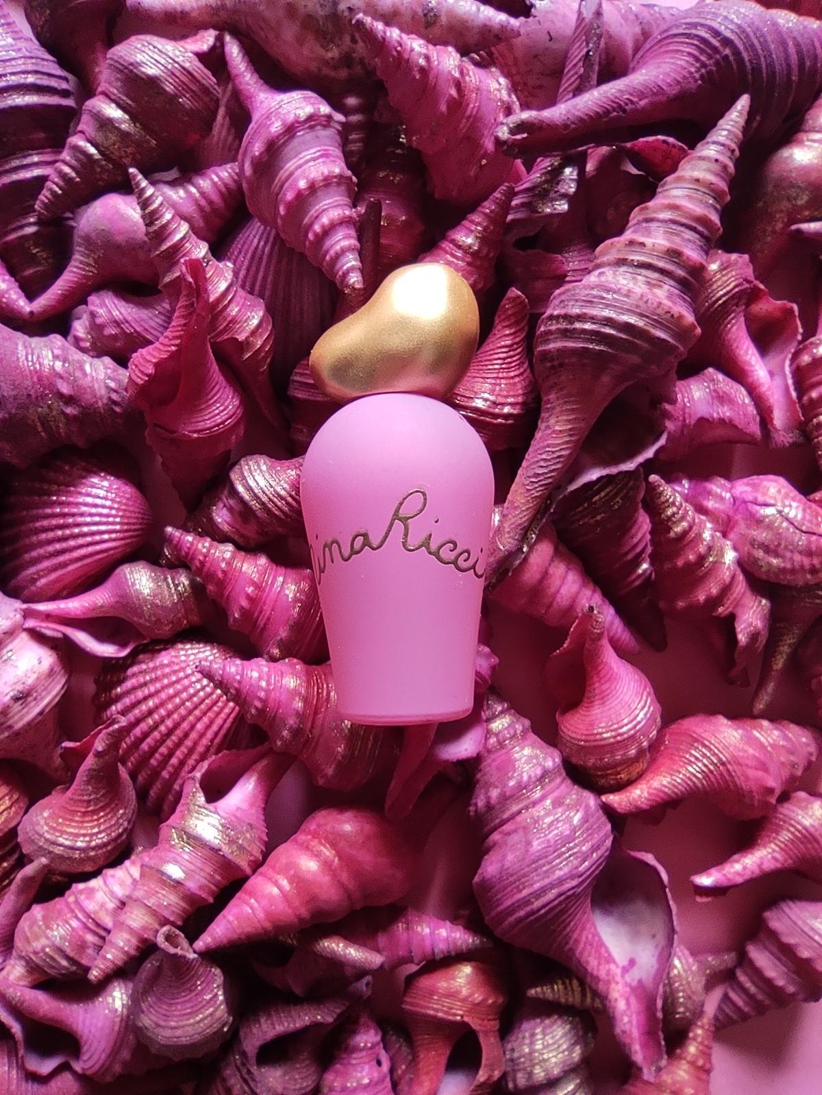 عطر ادکلن دیسی دلا نینا ریچی - Deci Dela Nina Ricci - بررسی، قیمت و خرید