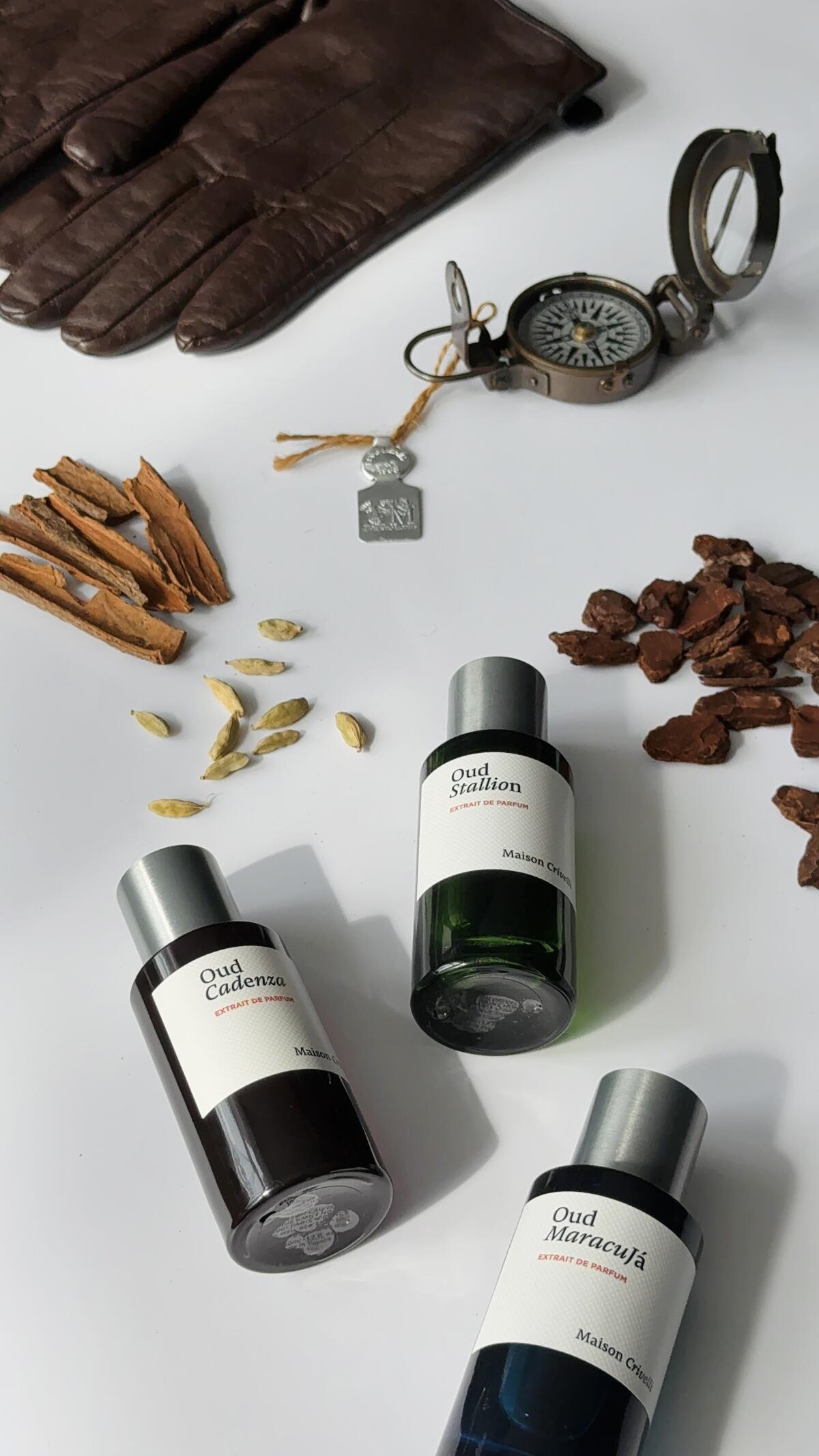 عطر ادکلن عود کادنزا میسون کریولی - Oud Cadenza Maison Crivelli - بررسی، قیمت و خرید