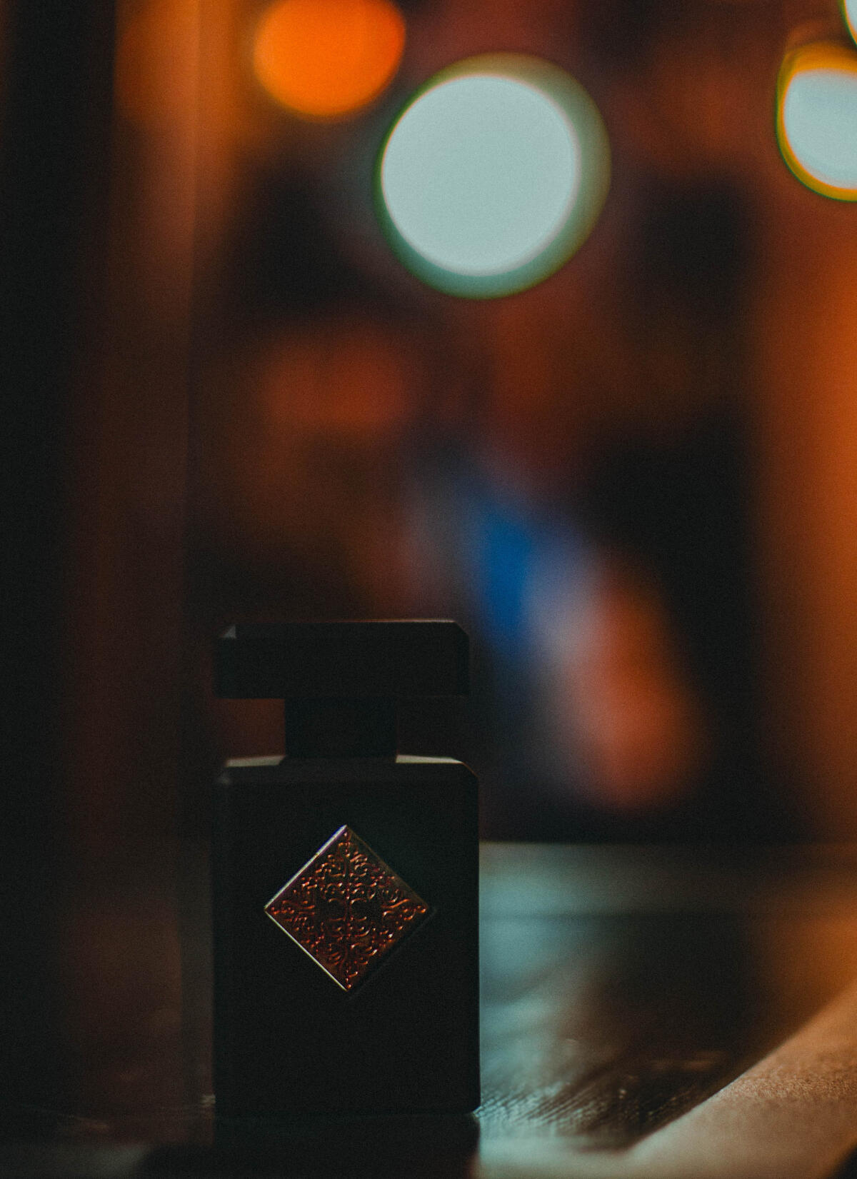 عطر ادکلن ابسولوت آفردیزیاک اینیسیو پرفیومز پریو - Absolute Aphrodisiac Initio Parfums Prives - بررسی، قیمت و خرید