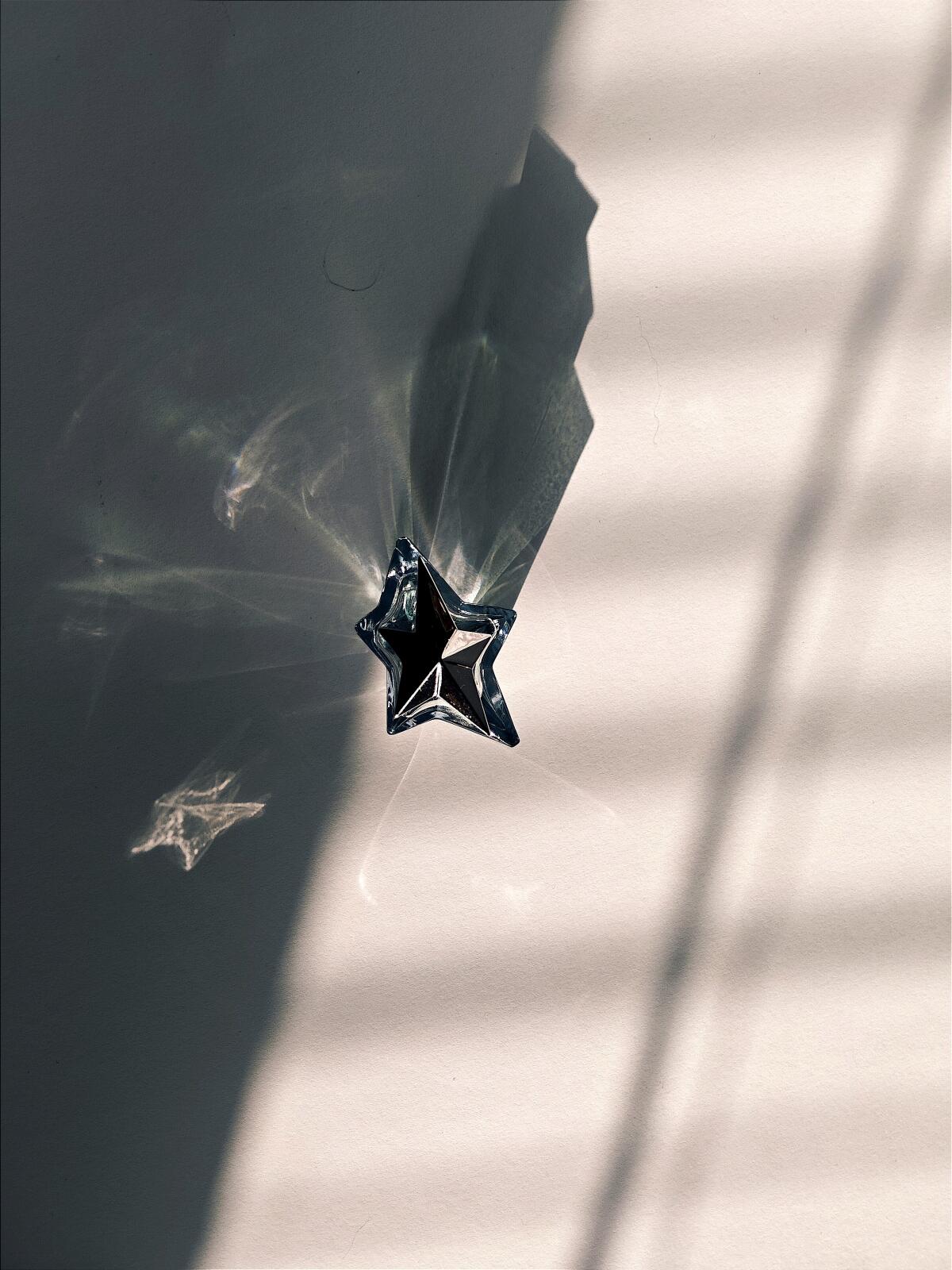 عطر ادکلن انجل ایمکولیت استار موگلر - Angel Immaculate Star Mugler - بررسی، قیمت و خرید