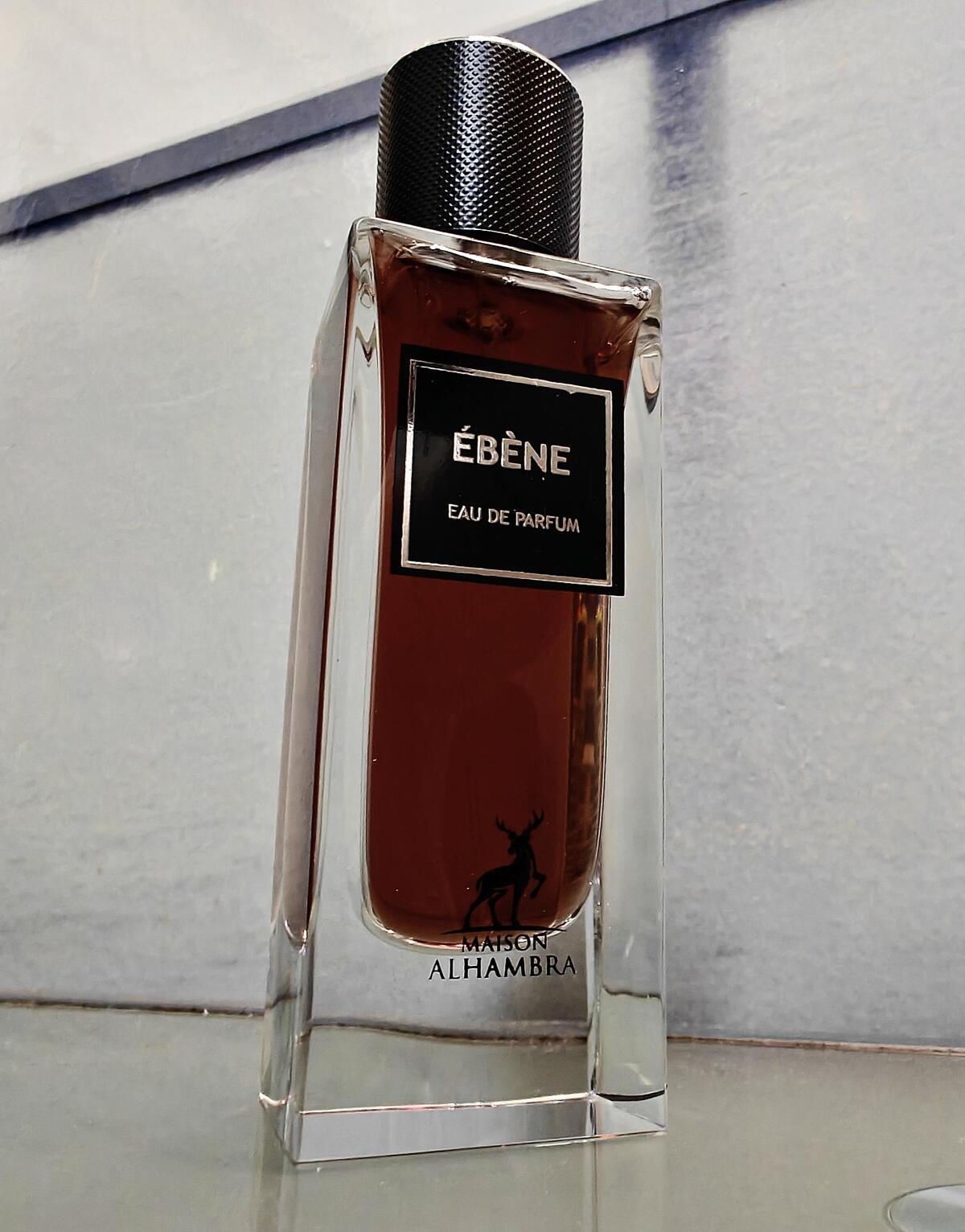 عطر ادکلن اِبِن میزون الحمراء - Ébène Maison Alhambra - بررسی، قیمت و خرید
