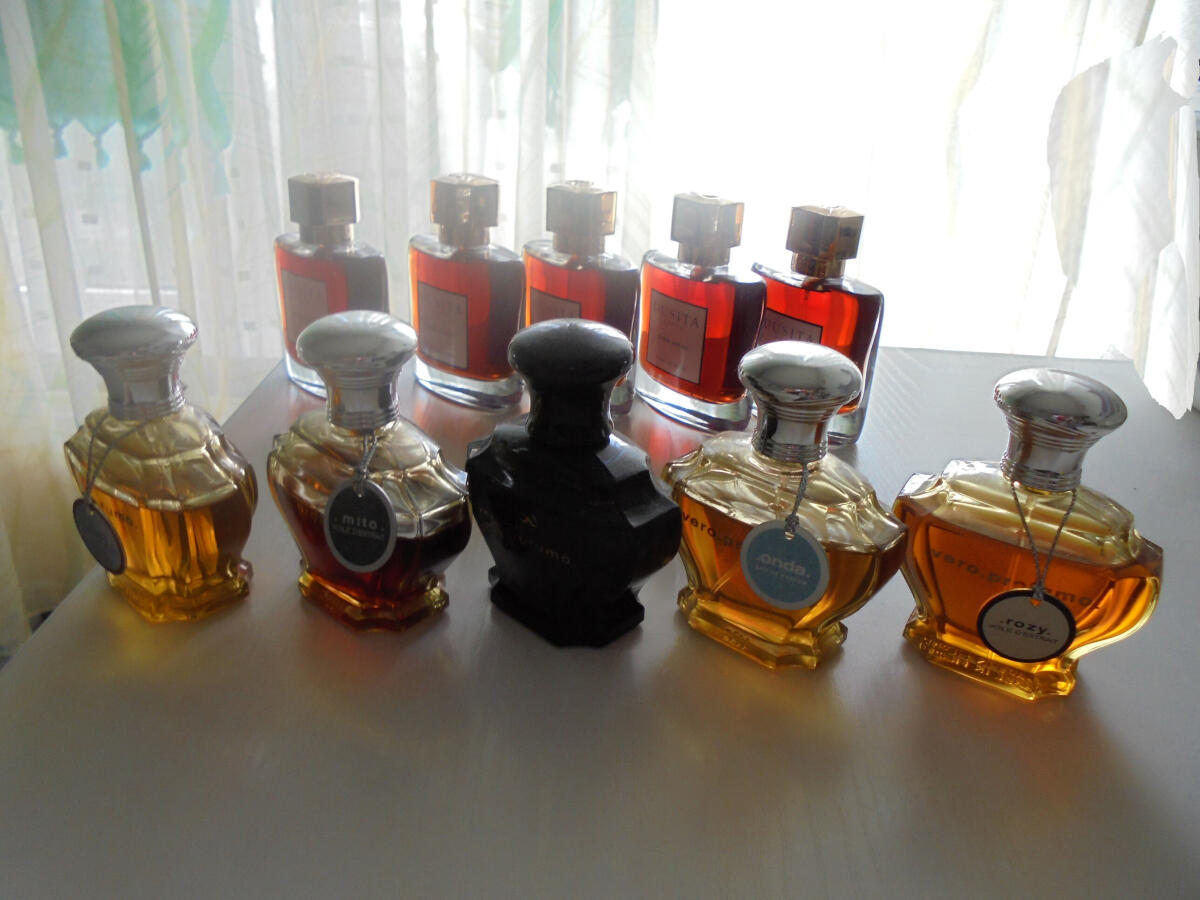 عطر ادکلن عود اینفینی پرفیومز دوسیتا - Oudh Infini Parfums Dusita - بررسی، قیمت و خرید