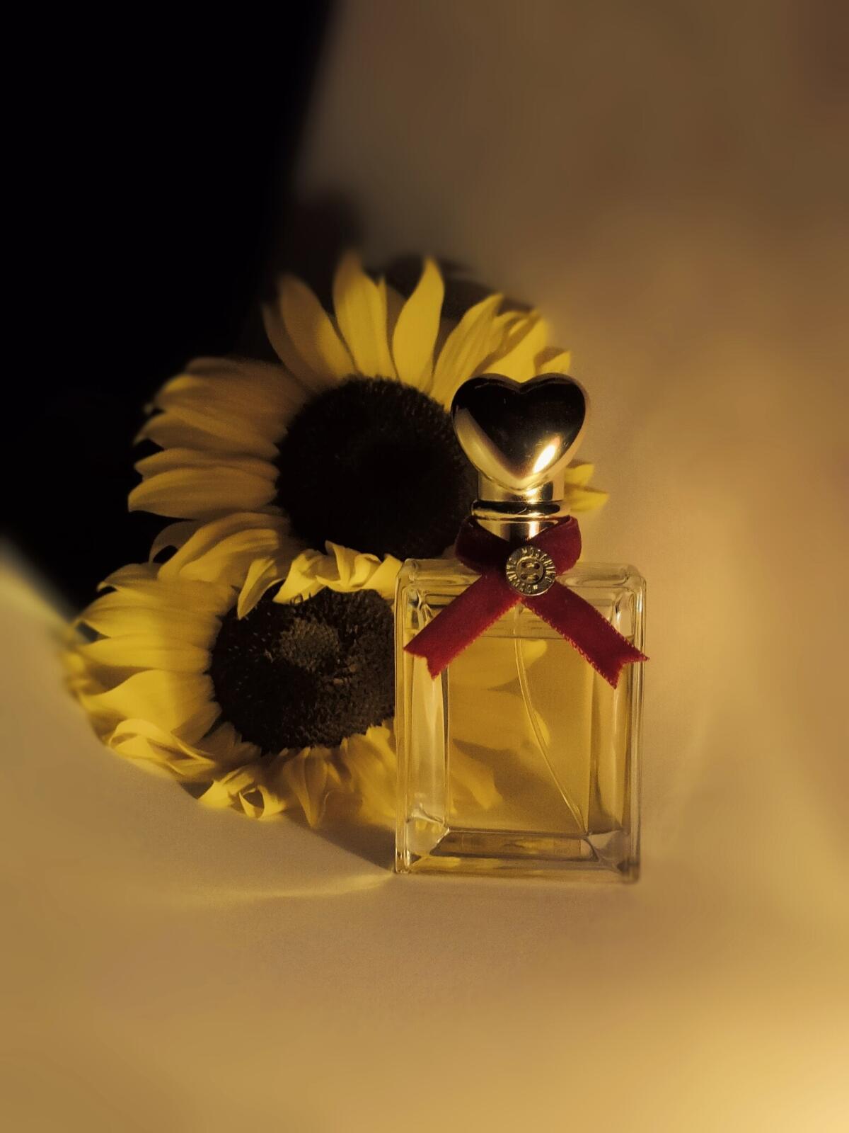 عطر ادکلن کوتور موشینو - Couture! Moschino - بررسی، قیمت و خرید