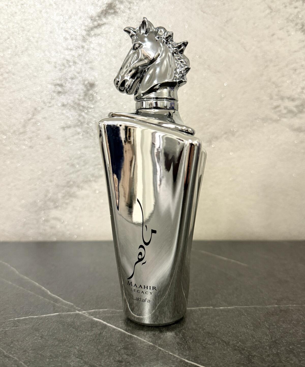 عطر ادکلن ماهِر لِگِسی لاتافا پرفیومز - Maahir Legacy Lattafa Perfumes - بررسی، قیمت و خرید