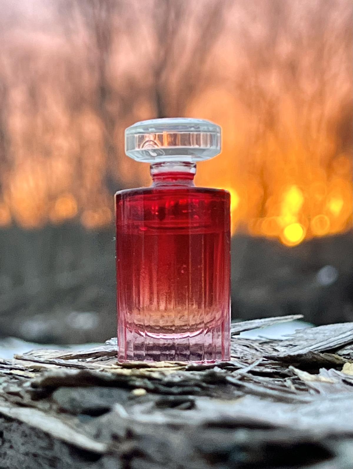 عطر ادکلن مقنیفیک لانکوم - Magnifique Lancôme - بررسی، قیمت و خرید